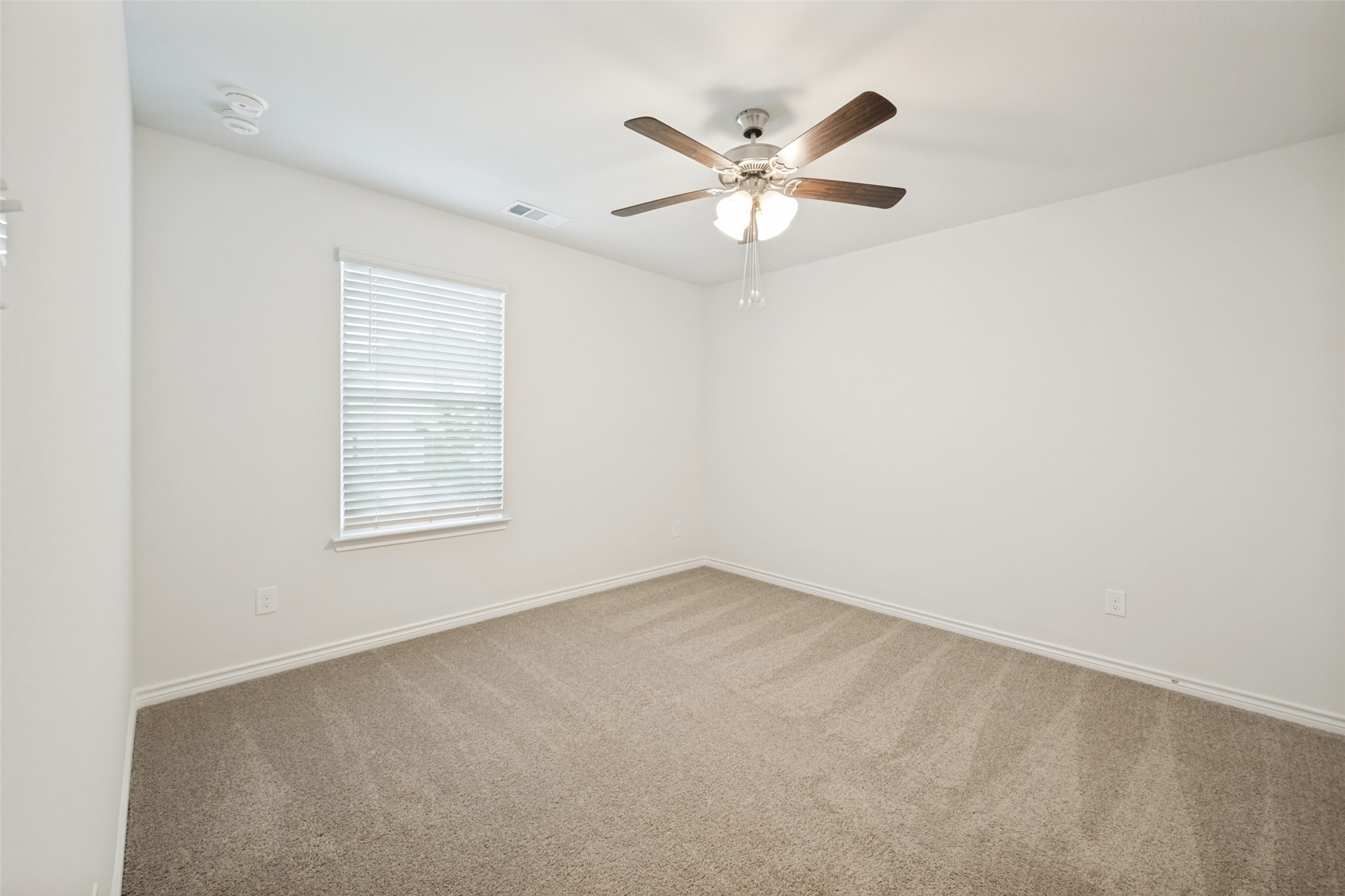 5569 Willamette Drive, Fort Worth, TX, 76119