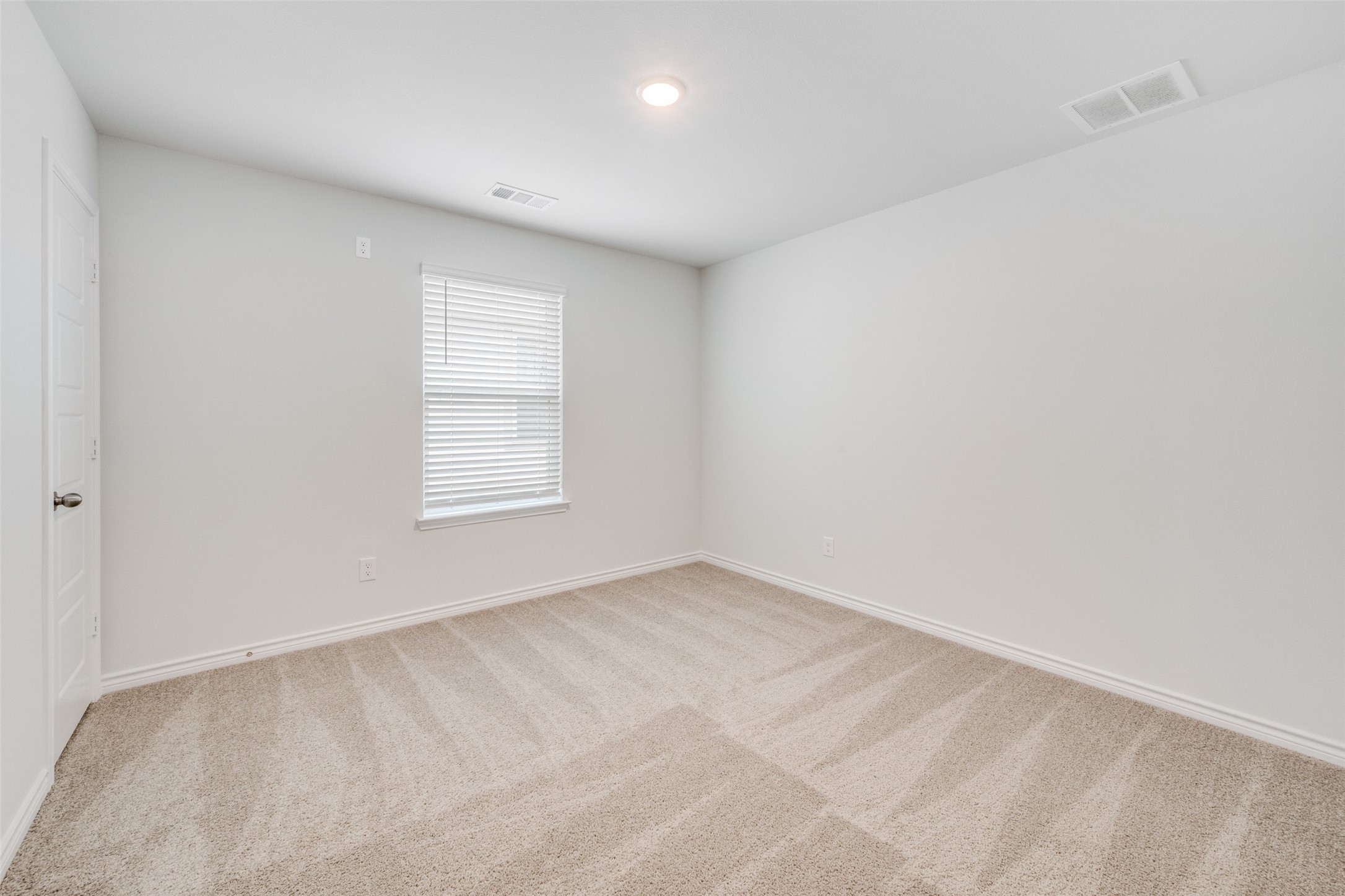 5569 Willamette Drive, Fort Worth, TX, 76119