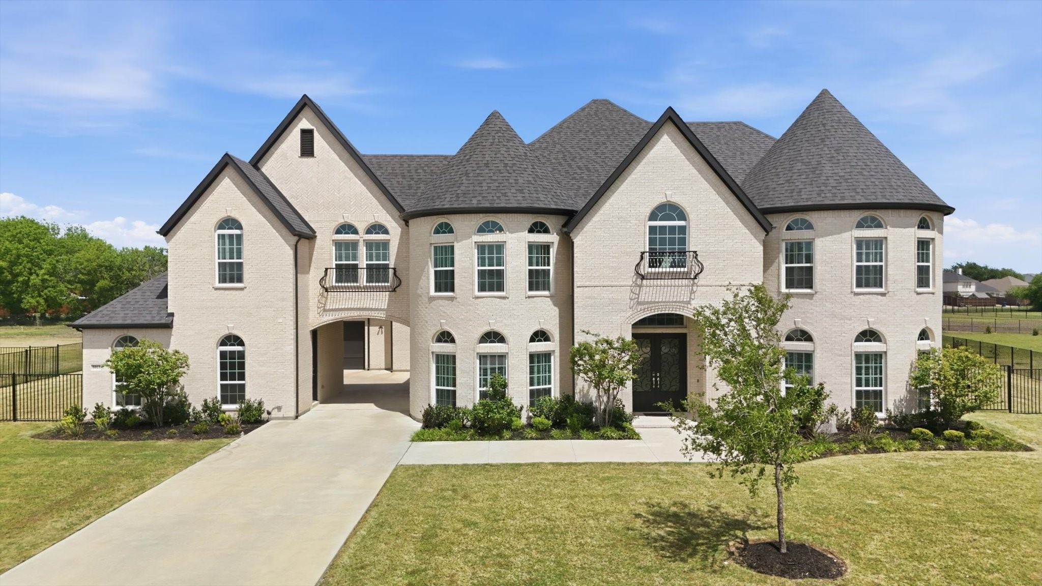Property photo 01 of 5013 Whisper Drive, Parker, TX 75002 | MLS #21233502