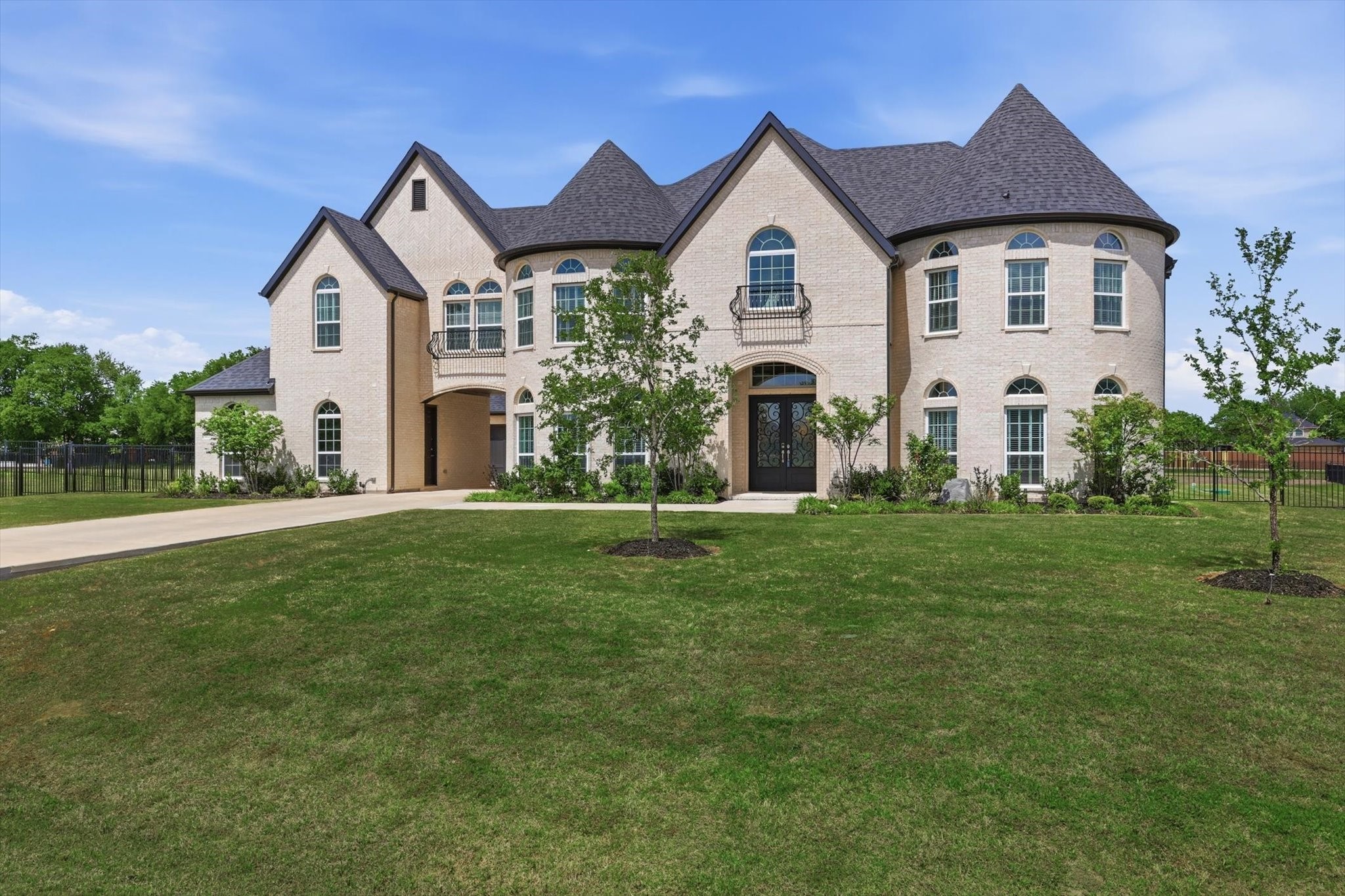 Property photo 02 of 5013 Whisper Drive, Parker, TX 75002 | MLS #21233502