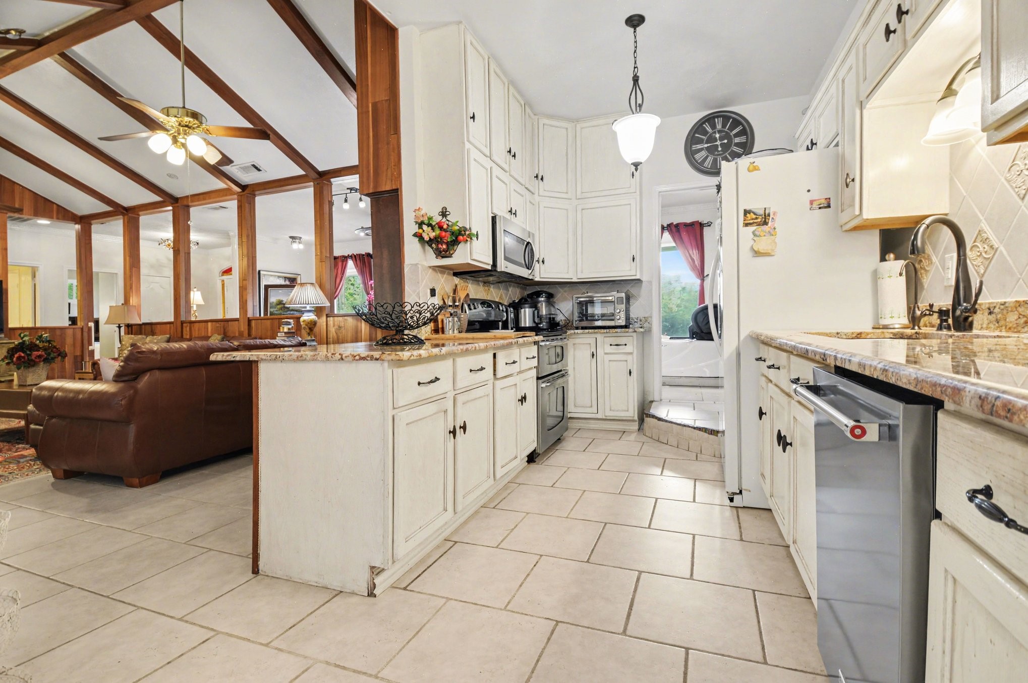 14140 Hillcrest Road, Dallas, TX, 75254
