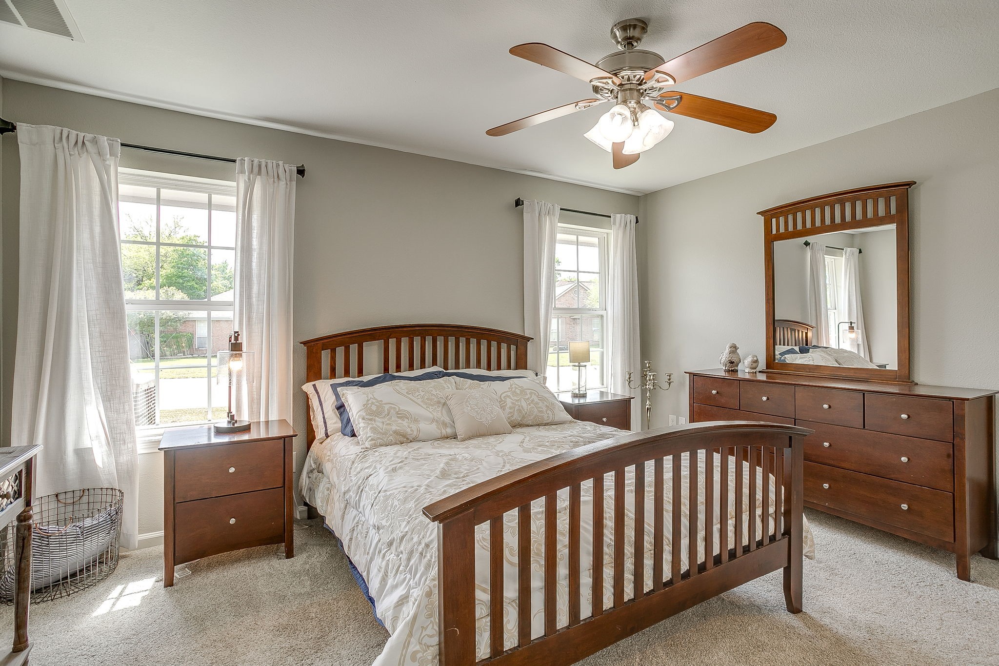 605 Rhonda, Italy, TX, 76651