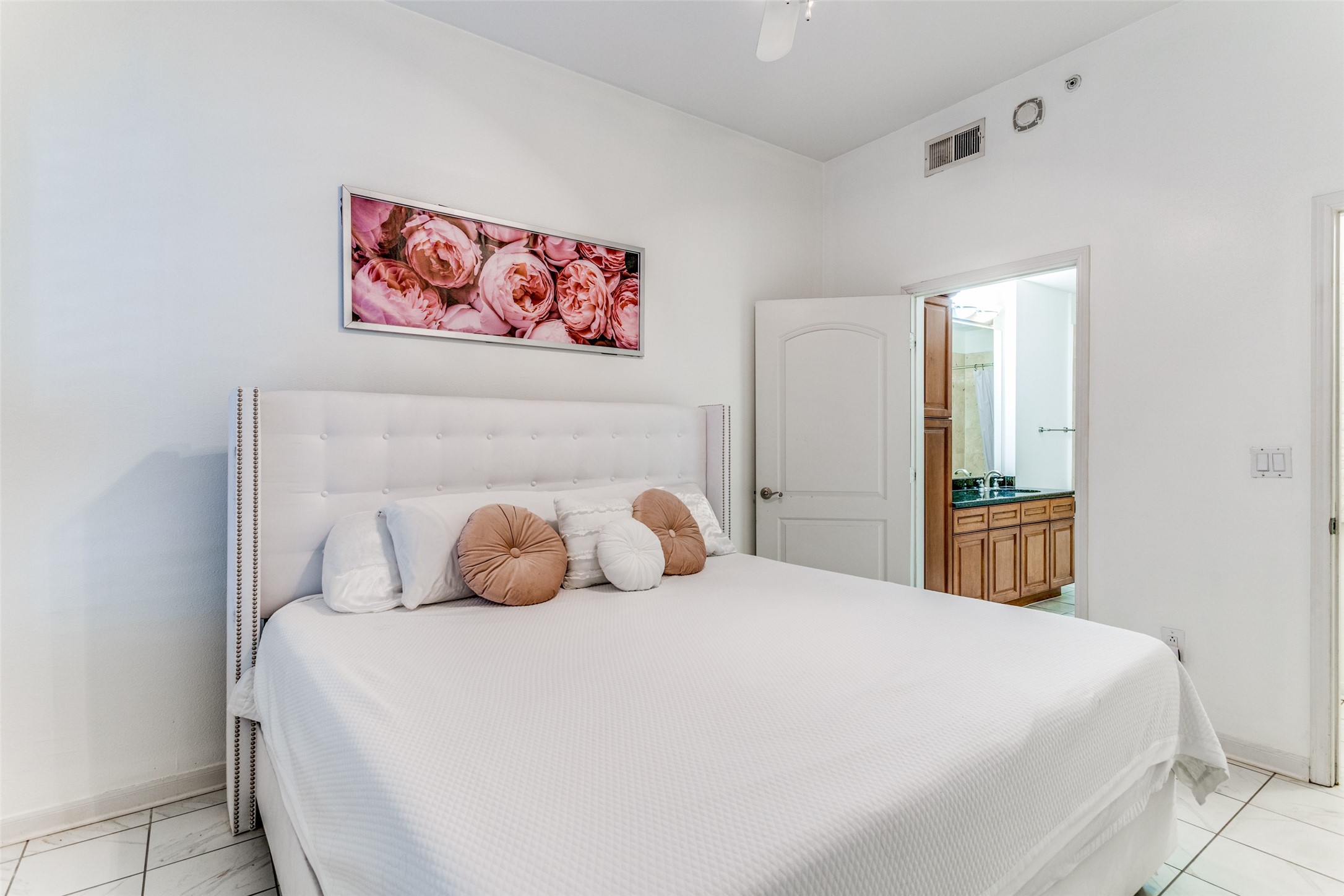 3225 Turtle Creek Boulevard UNIT&nbsp;16, Dallas, TX, 75219