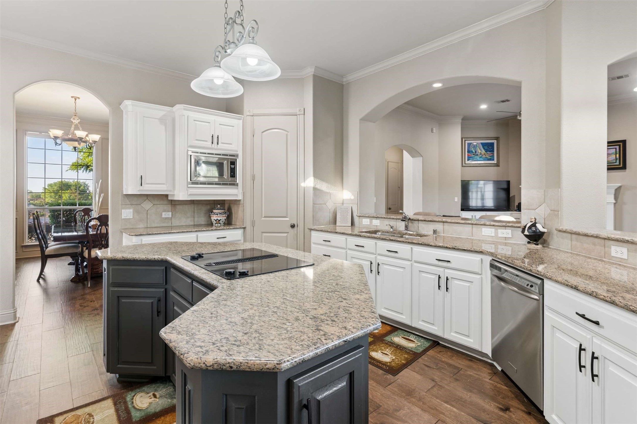 2014 Stone Canyon Court, Arlington, TX, 76012