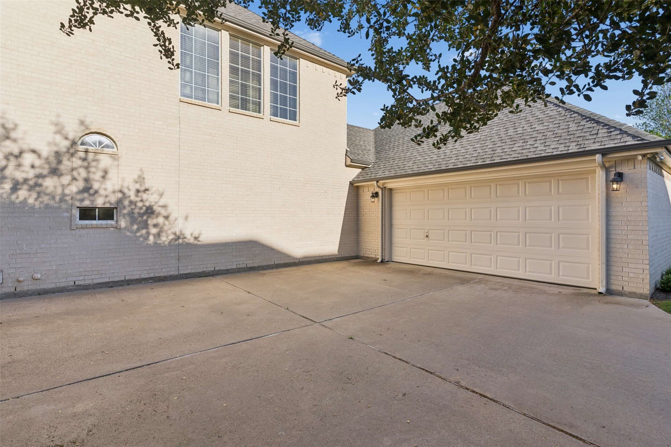 2014 Stone Canyon Court, Arlington, TX, 76012
