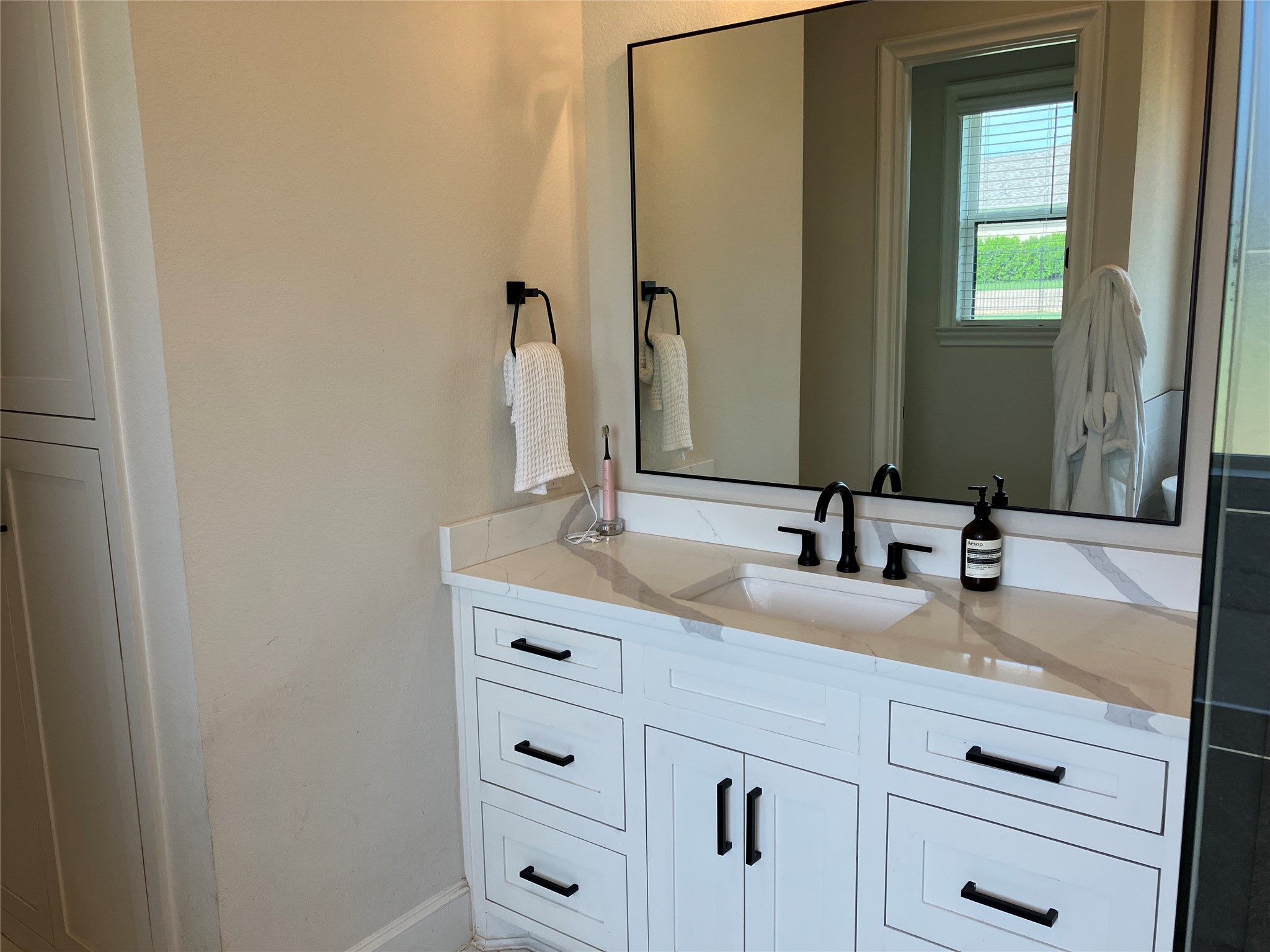 19043 White Bluff Drive, Whitney, TX, 76692