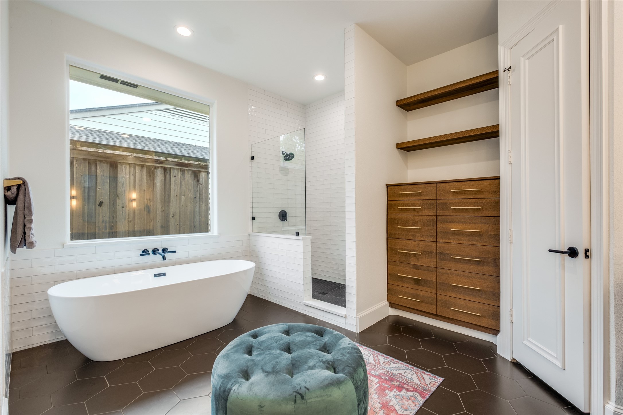 7138 Westbrook Lane, Dallas, TX, 75214