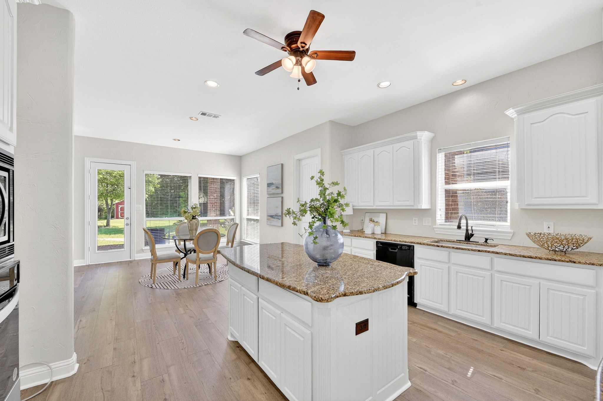 2723 Prairie Acres Cove, Cedar Hill, TX, 75104