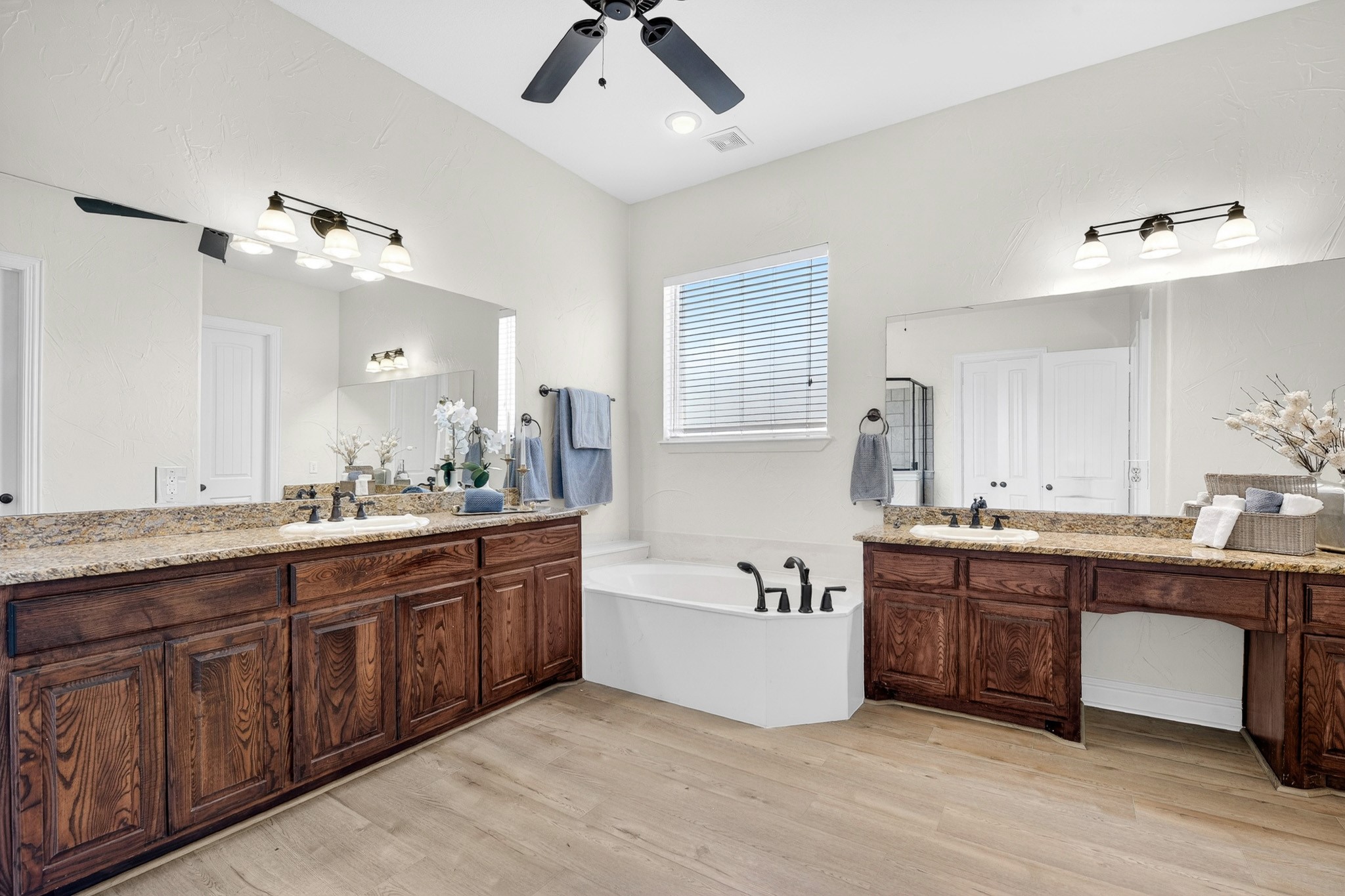 2723 Prairie Acres Cove, Cedar Hill, TX, 75104