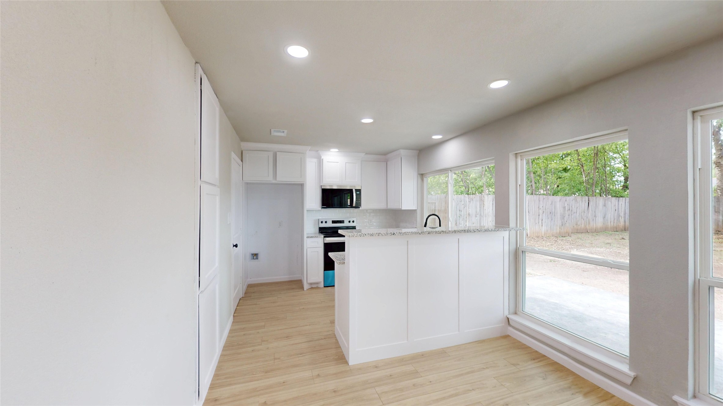 3205 Jamestown Drive, Forest Hill, TX, 76140