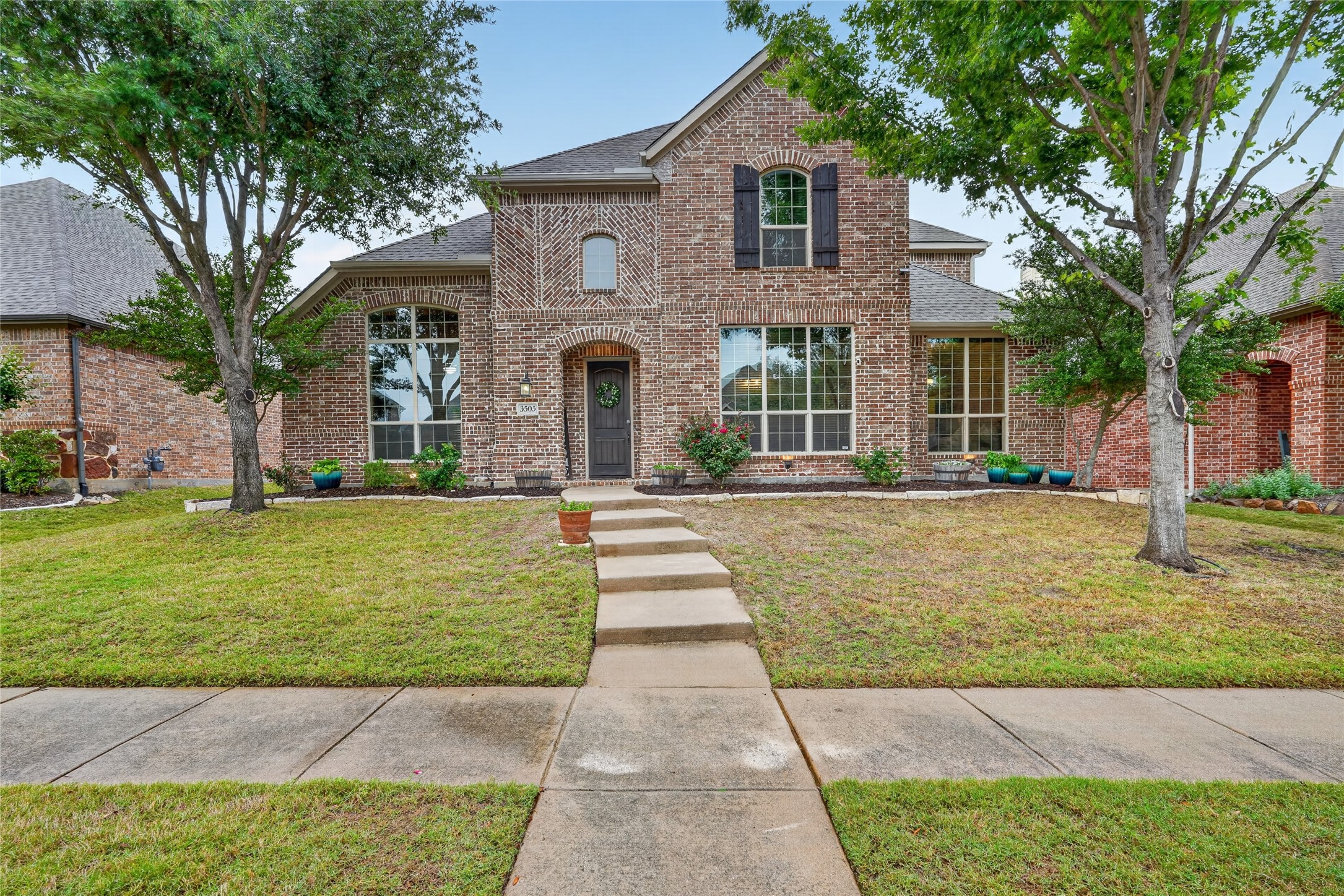 Property photo 02 of 3505 Meadow Bluff Lane, Sachse, TX 75048 | MLS #21234057