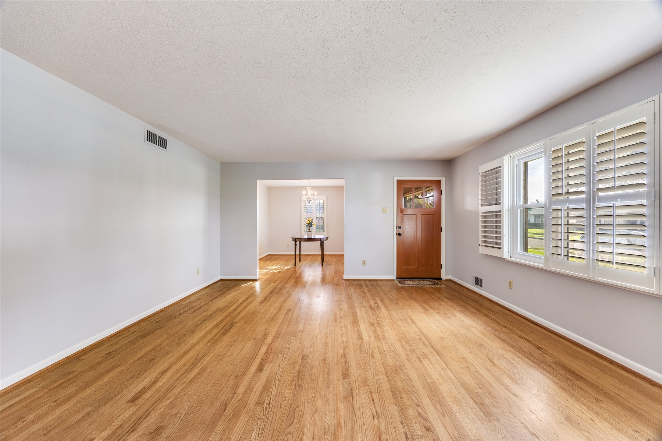 3019 Sharpview Lane, Dallas, TX, 75228