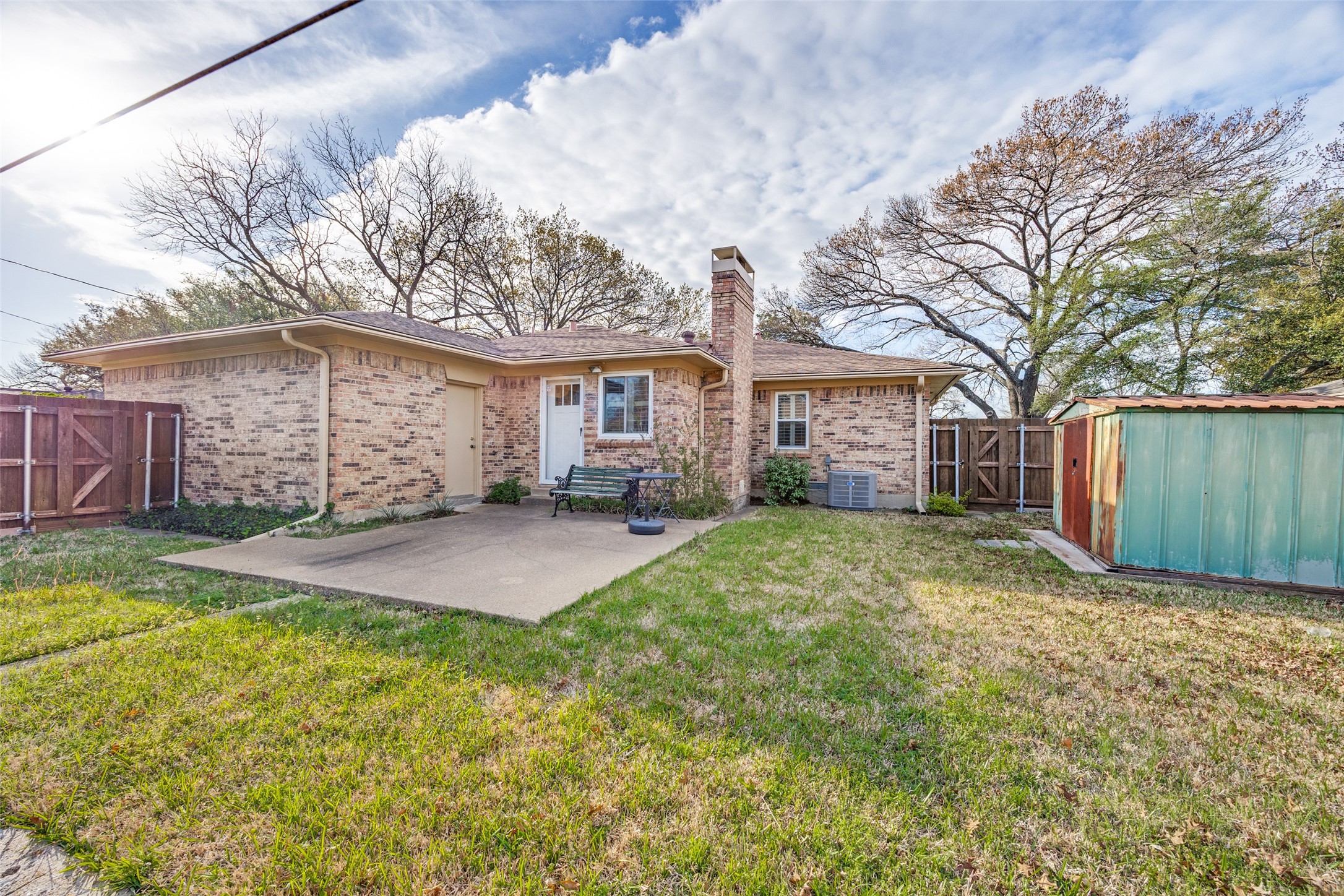 3019 Sharpview Lane, Dallas, TX, 75228