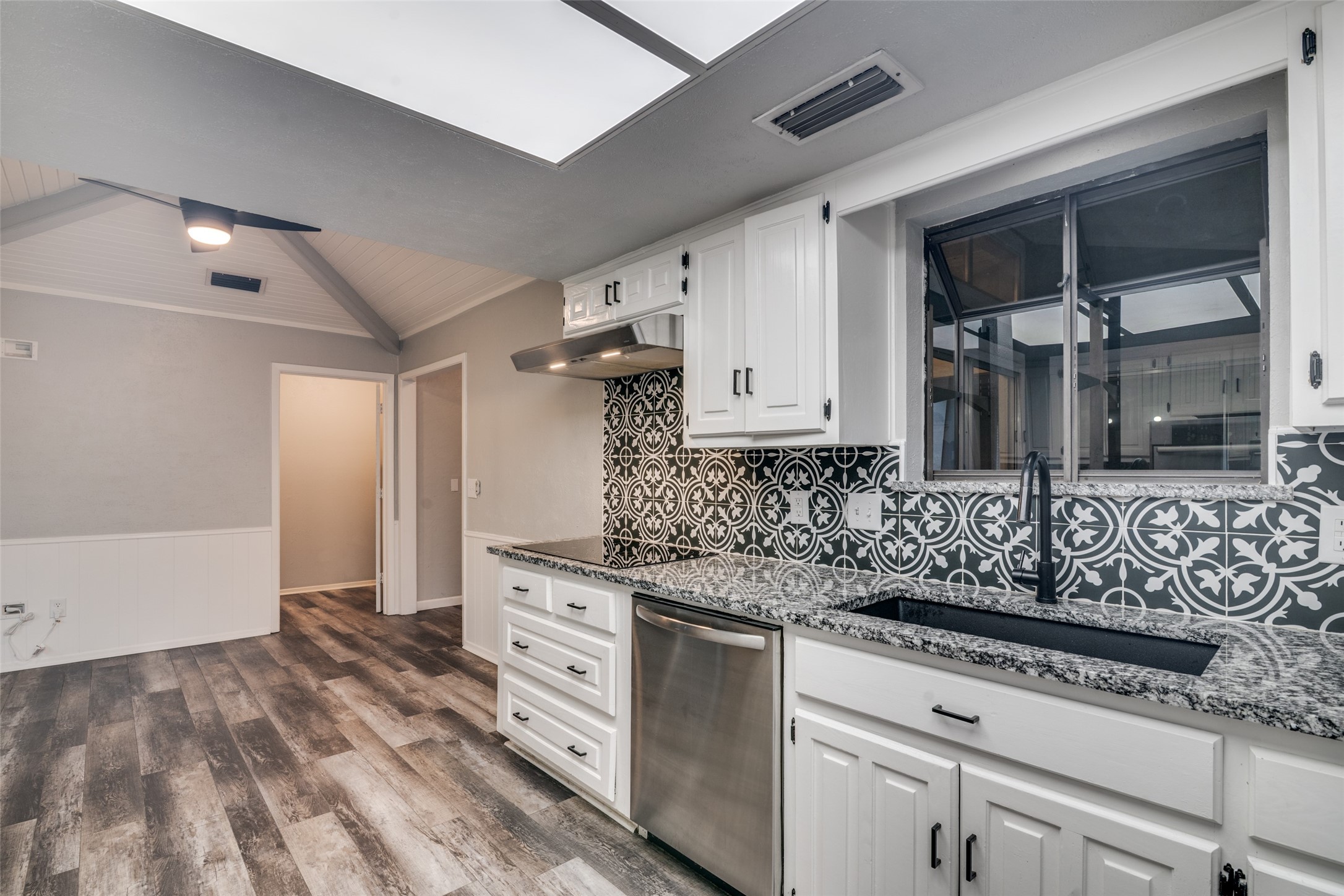 411 Fireside Drive, Richardson, TX, 75081
