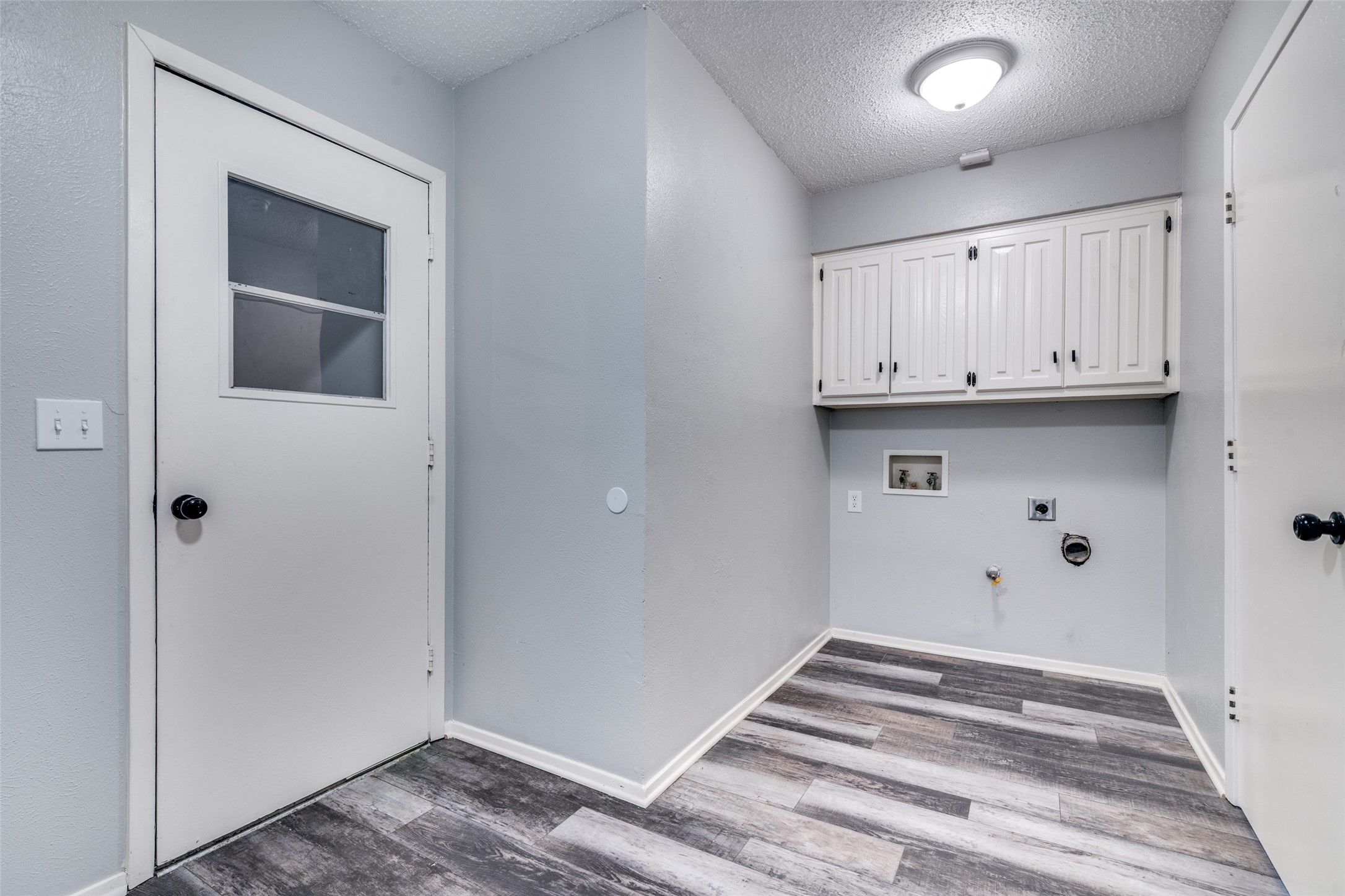 411 Fireside Drive, Richardson, TX, 75081