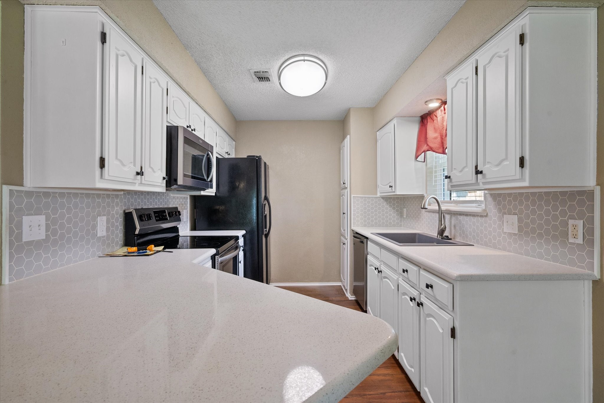 1536 Stratford Drive, Mansfield, TX, 76063