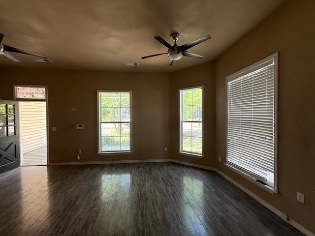 312 Poplar Street, Italy, TX, 76651