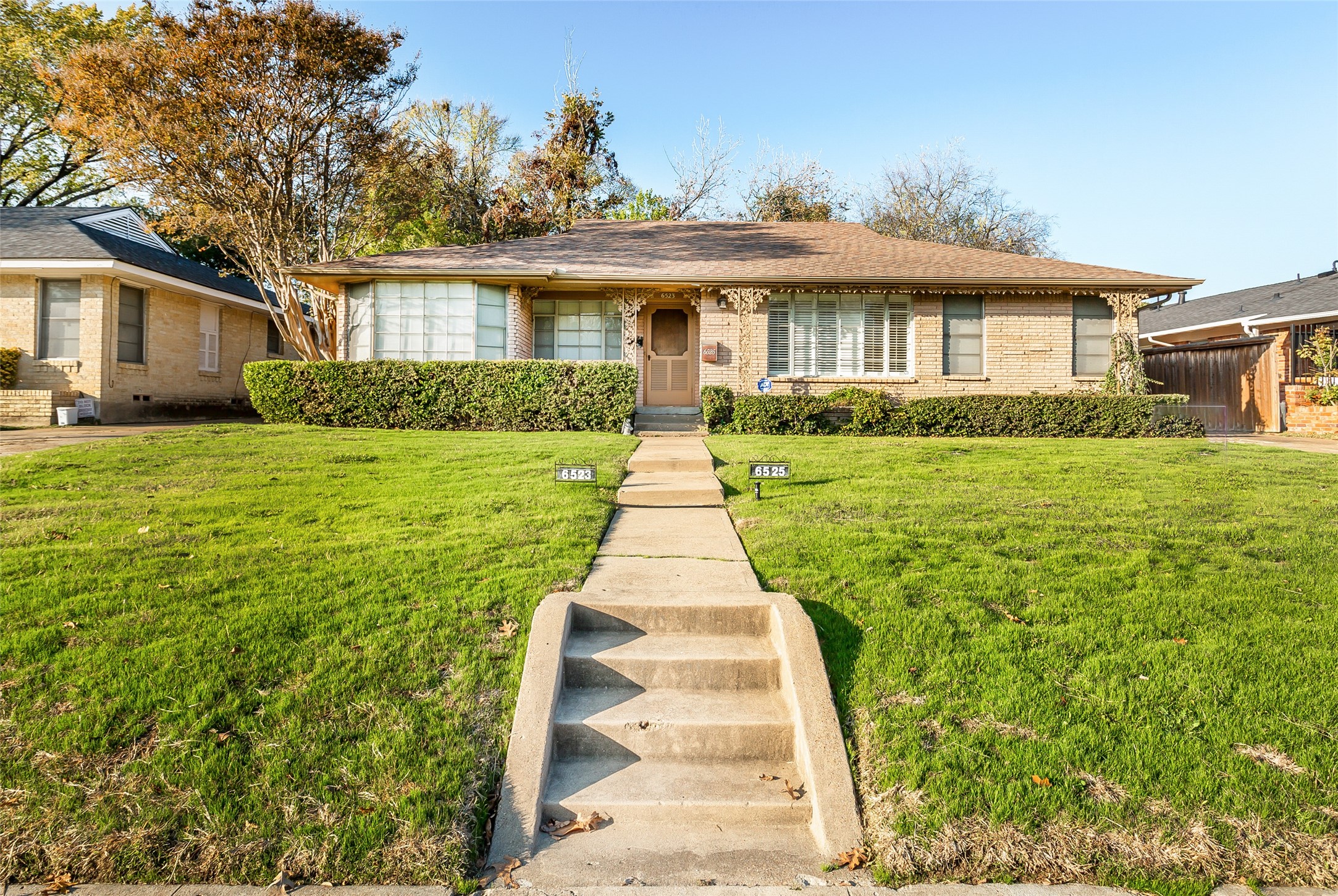 6523 E Mockingbird Lane, Dallas, TX, 75214