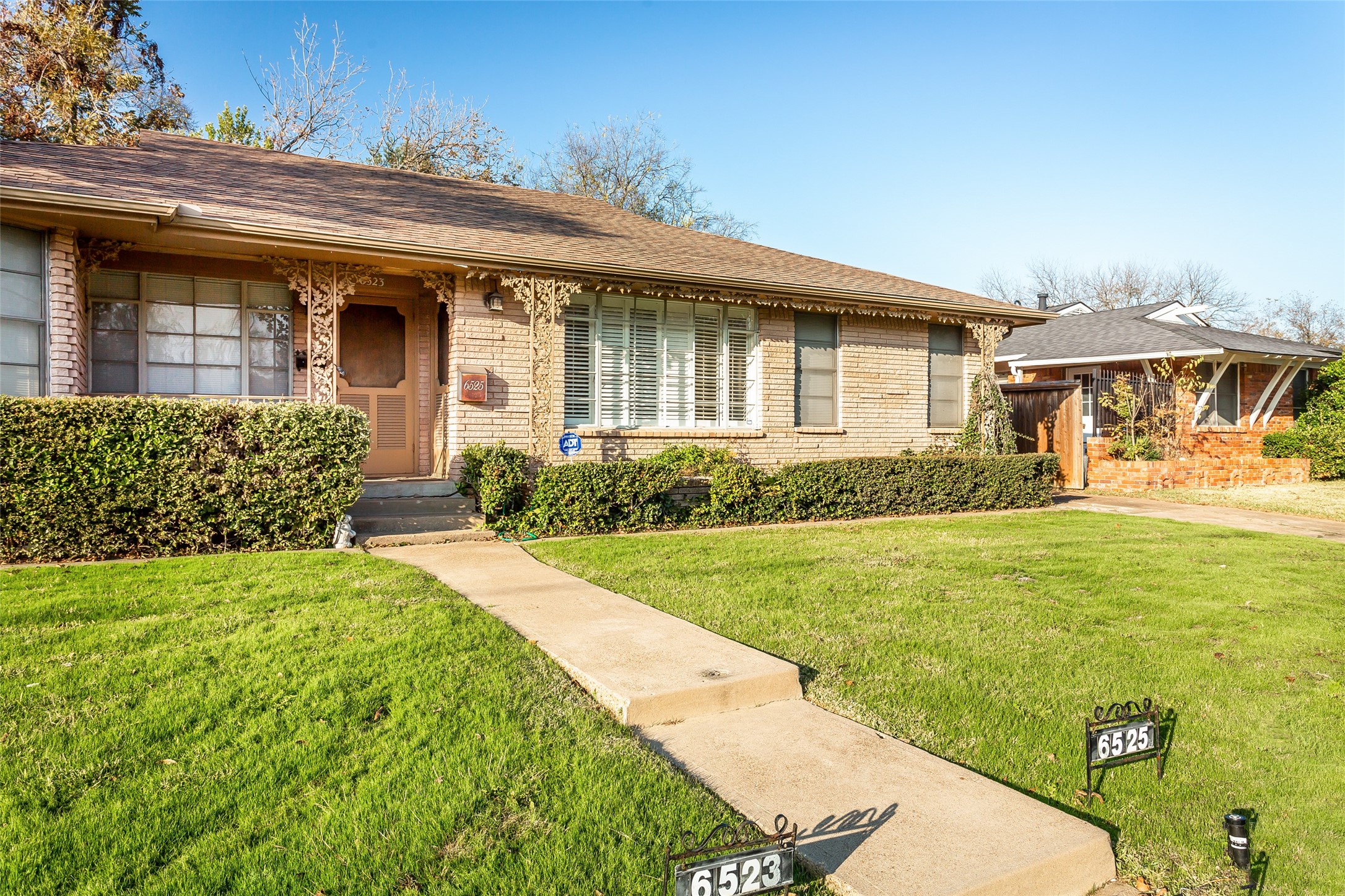 6523 E Mockingbird Lane, Dallas, TX, 75214