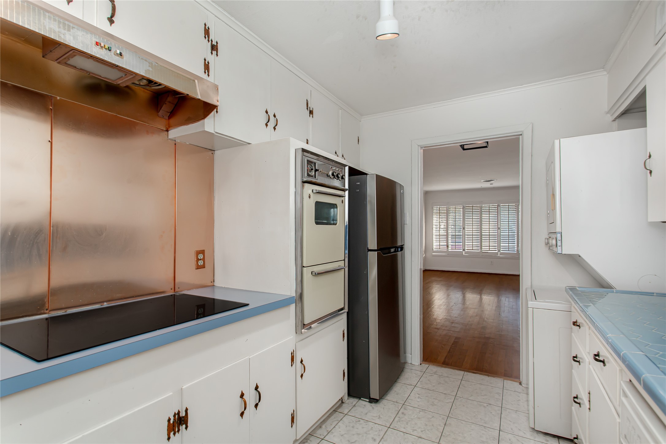6523 E Mockingbird Lane, Dallas, TX, 75214