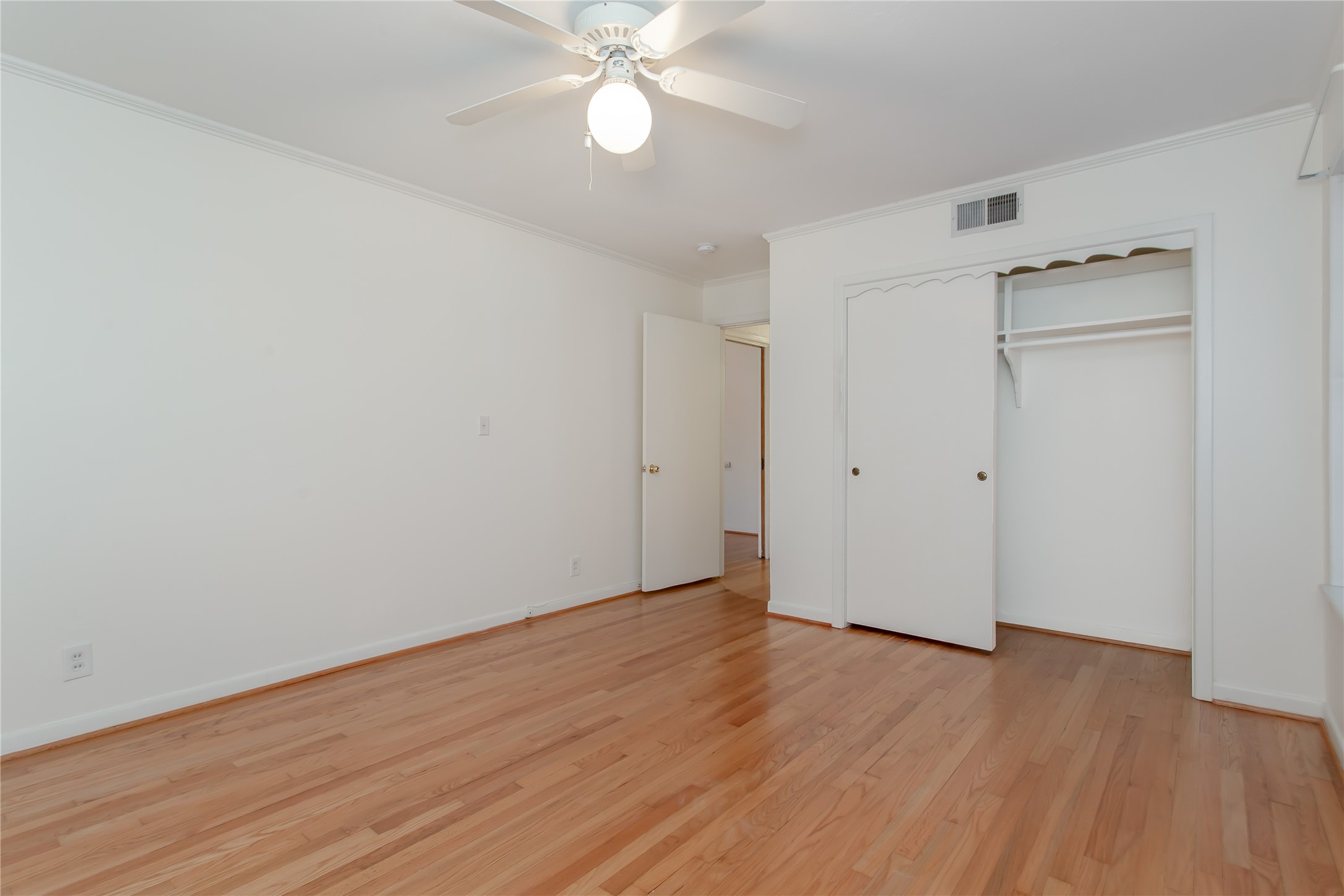 6523 E Mockingbird Lane, Dallas, TX, 75214
