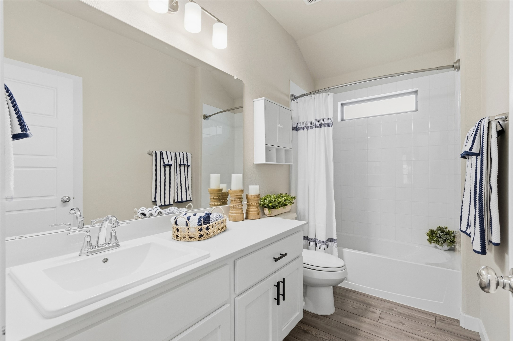 10640 Tonkala Drive, Fort Worth, TX, 76179