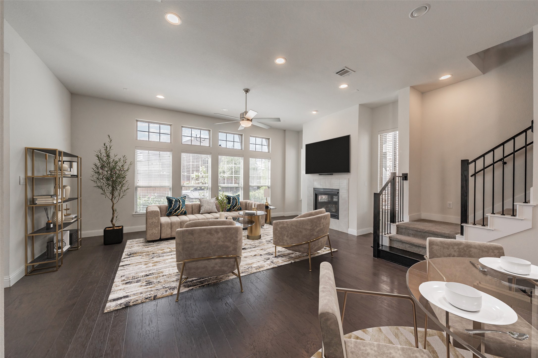 8075 Sunflower Lane, Dallas, TX, 75252