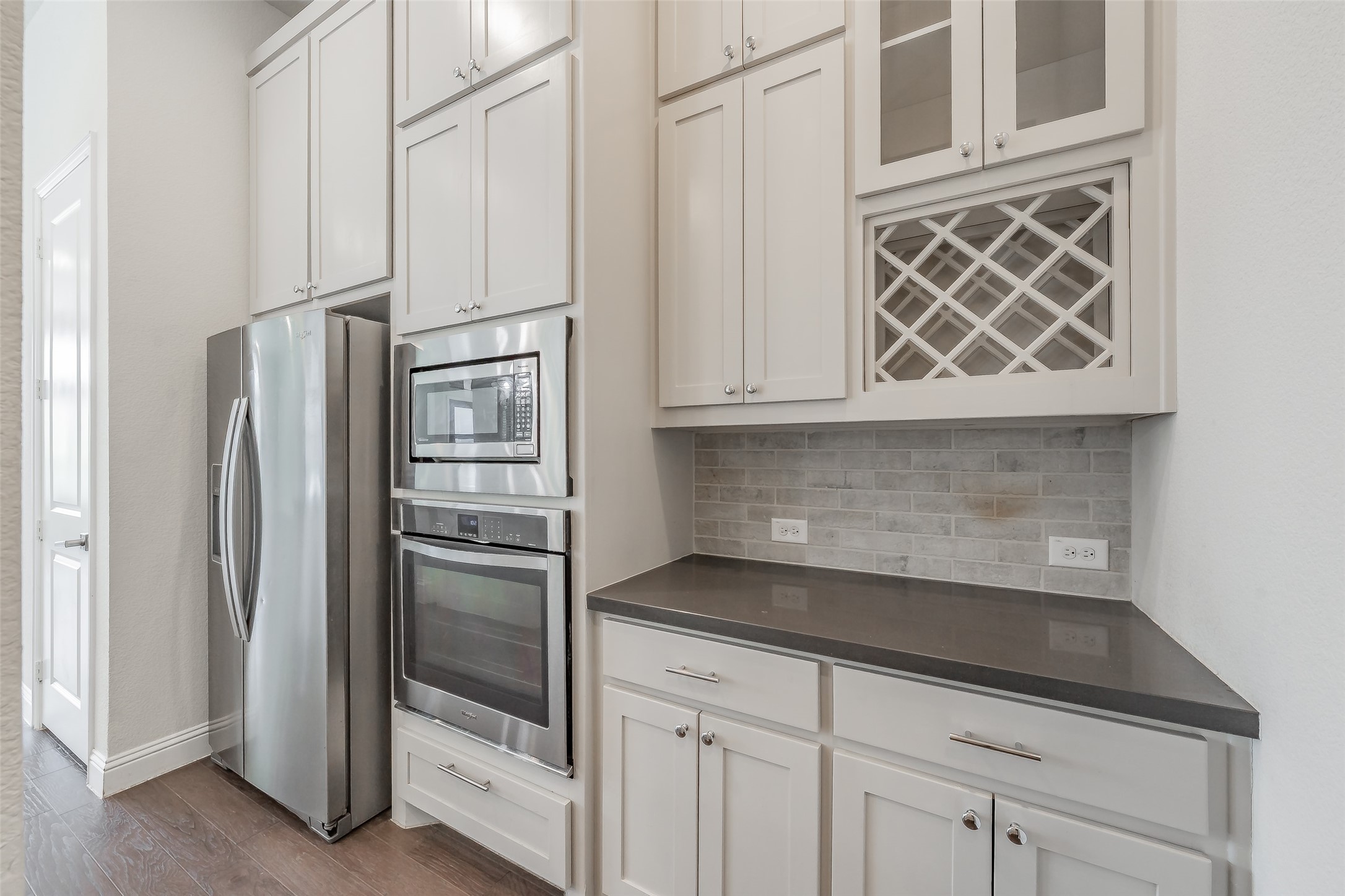 8075 Sunflower Lane, Dallas, TX, 75252