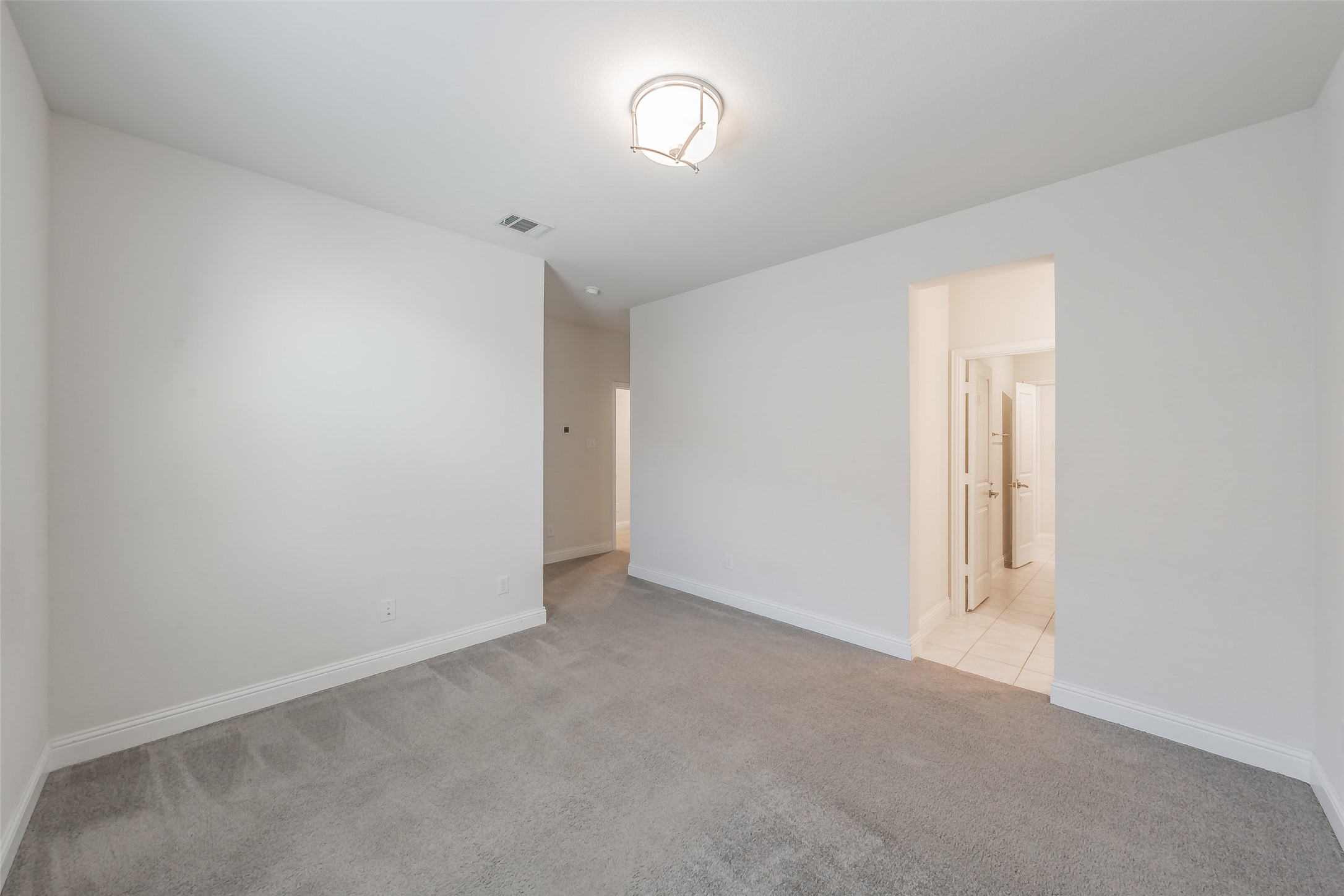8075 Sunflower Lane, Dallas, TX, 75252