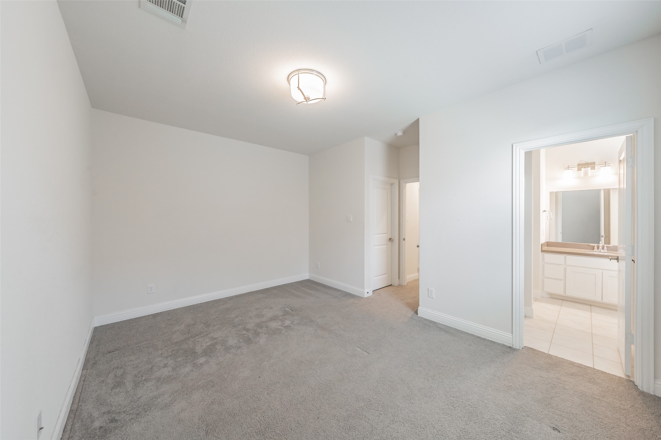 8075 Sunflower Lane, Dallas, TX, 75252