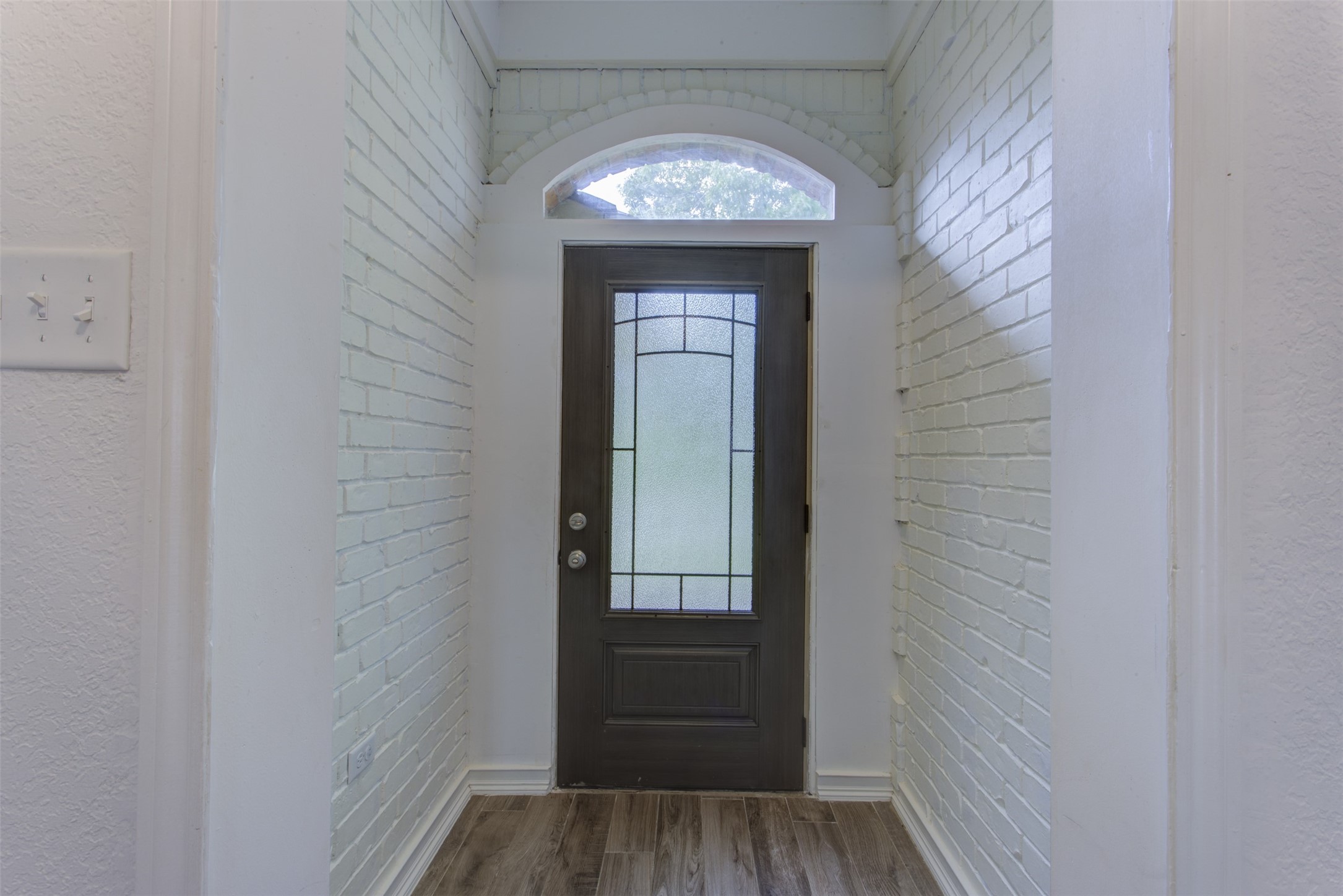 6921 Weatherwood Road, Fort Worth, TX, 76133