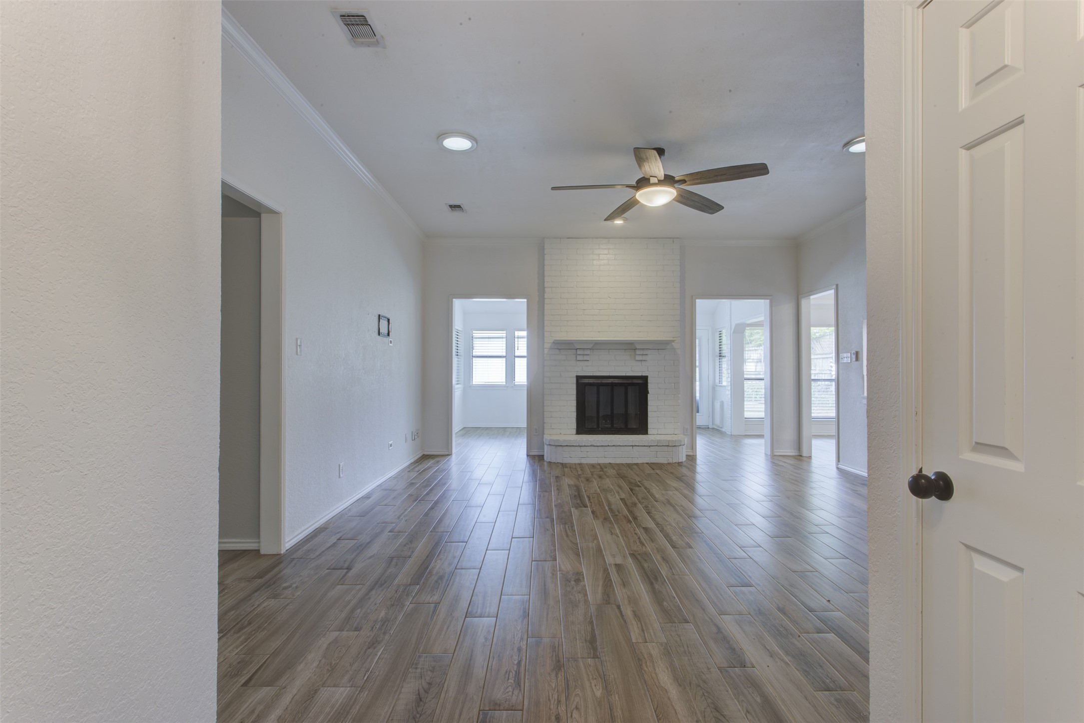 6921 Weatherwood Road, Fort Worth, TX, 76133