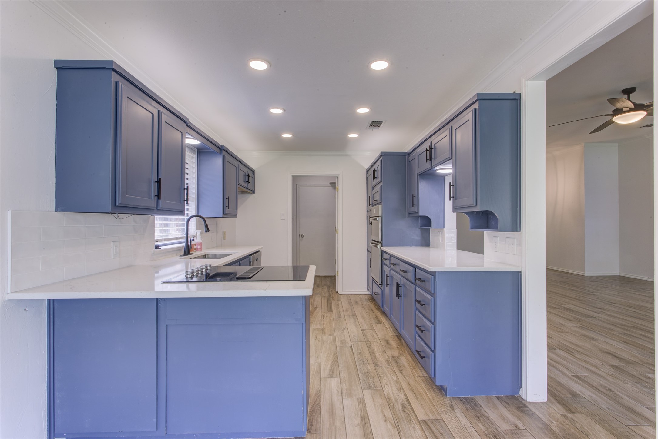 6921 Weatherwood Road, Fort Worth, TX, 76133