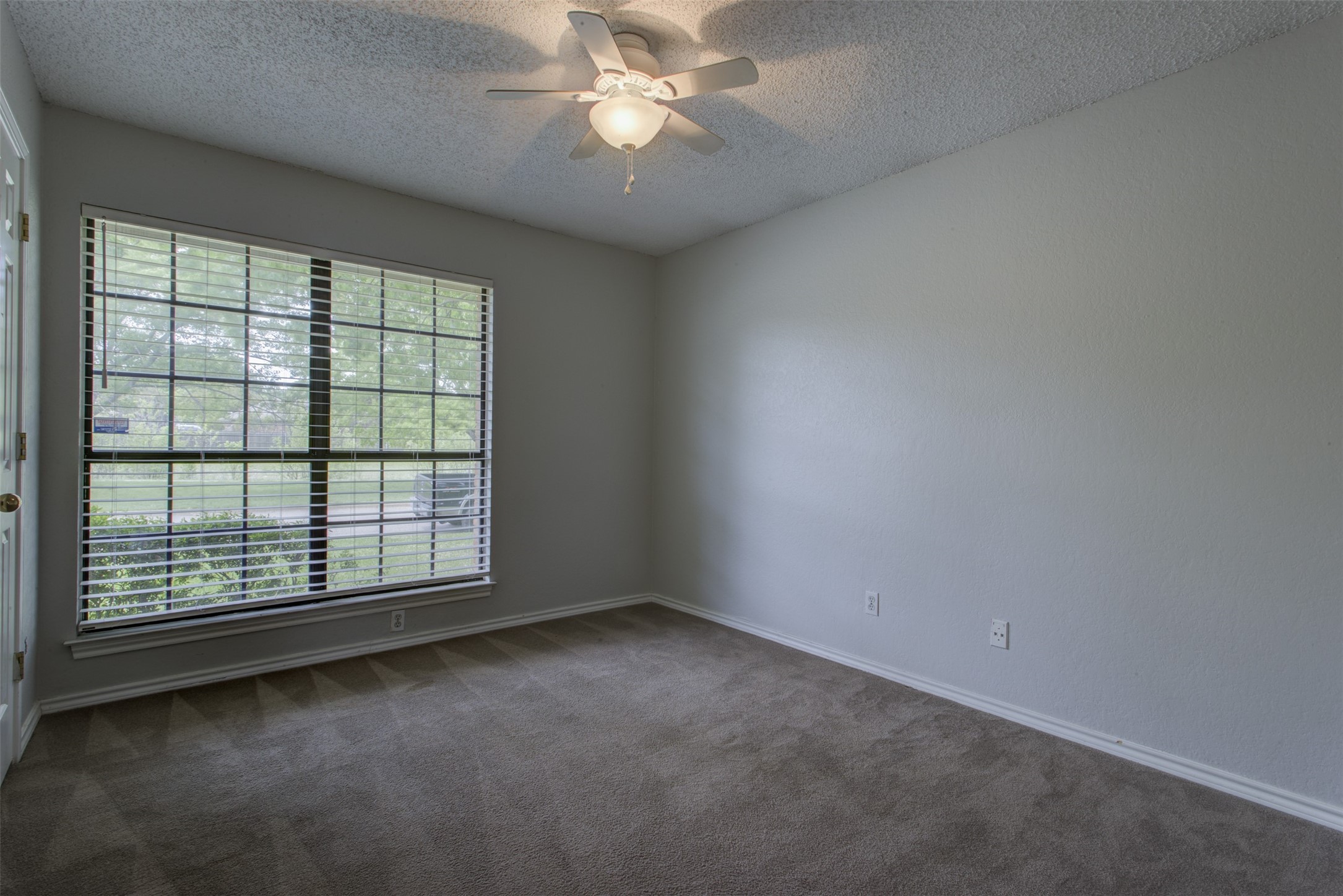 6921 Weatherwood Road, Fort Worth, TX, 76133