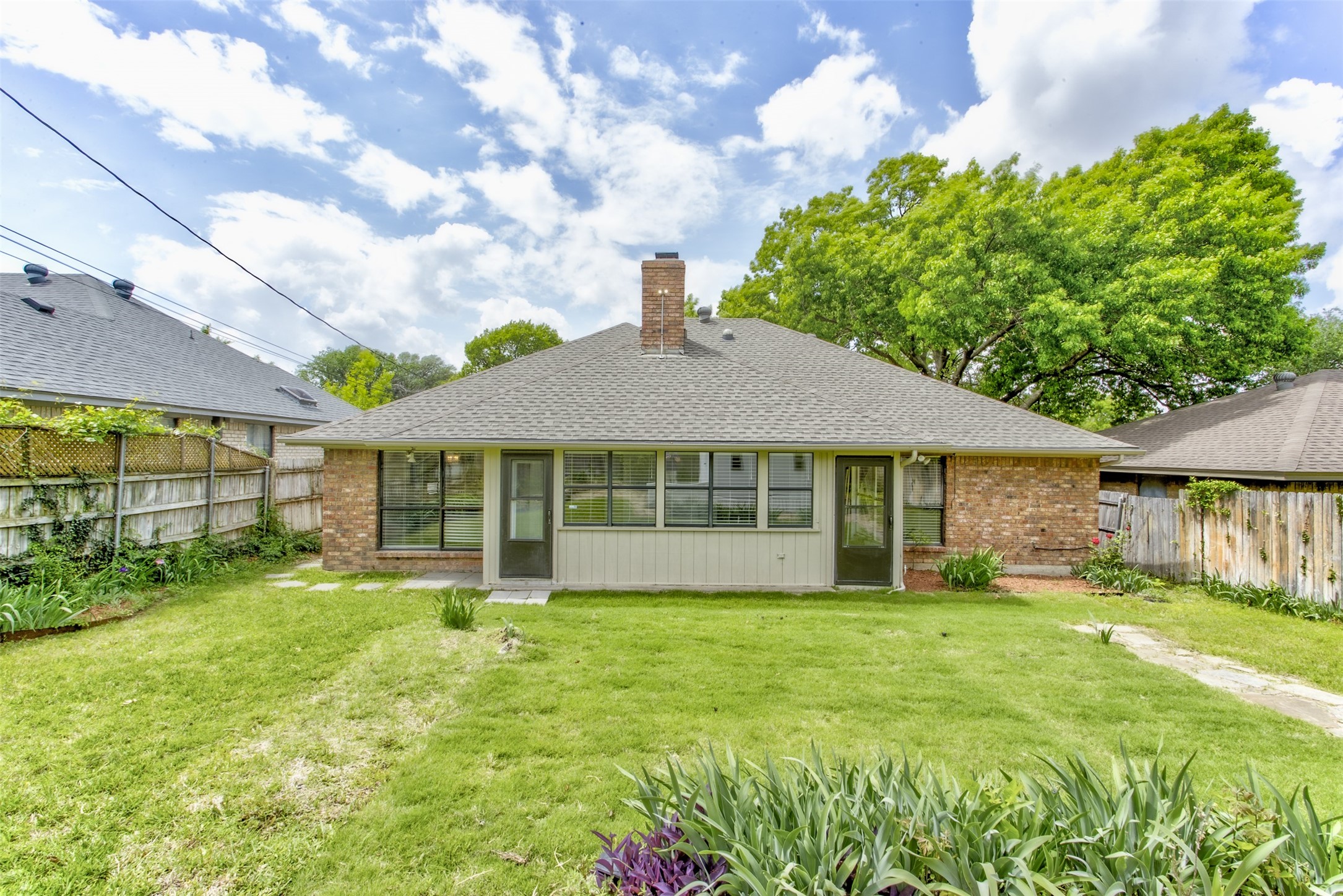 6921 Weatherwood Road, Fort Worth, TX, 76133