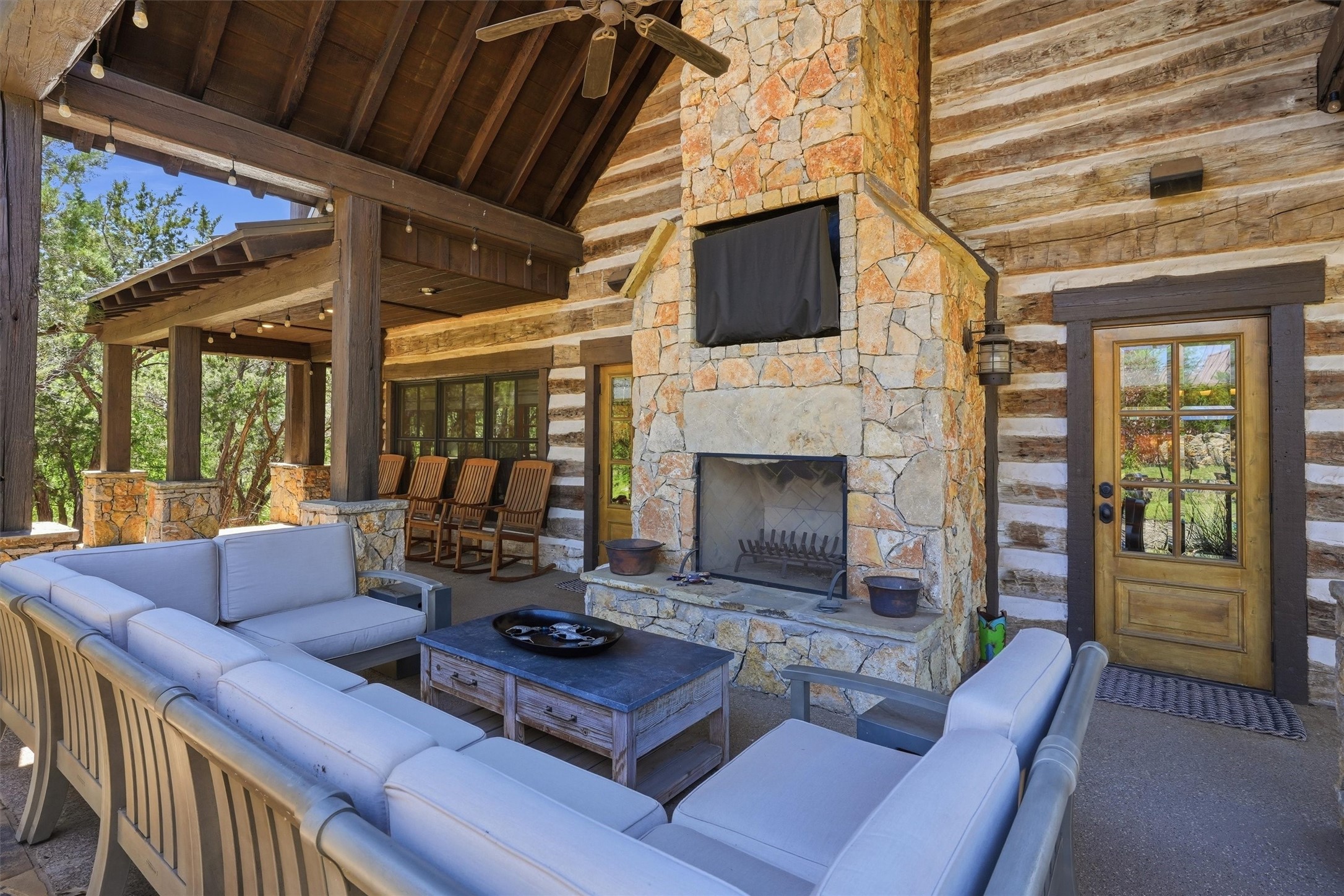 1190 Waterfall Way, Graford, TX, 76449