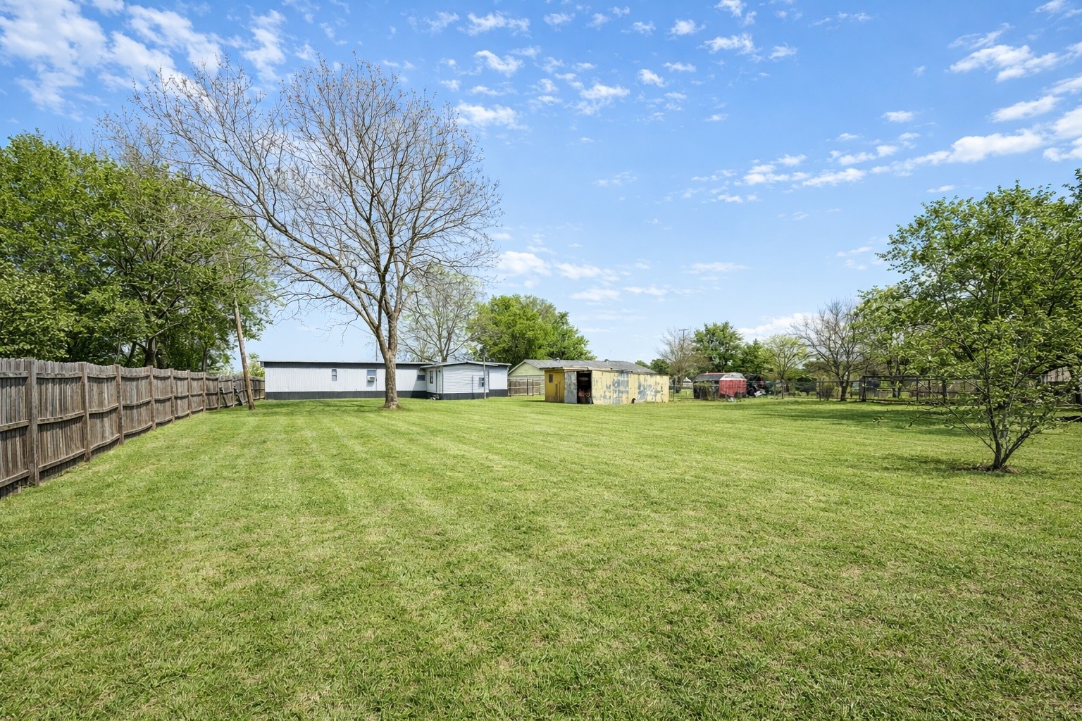 202 S Austin Street, Rice, TX, 75155