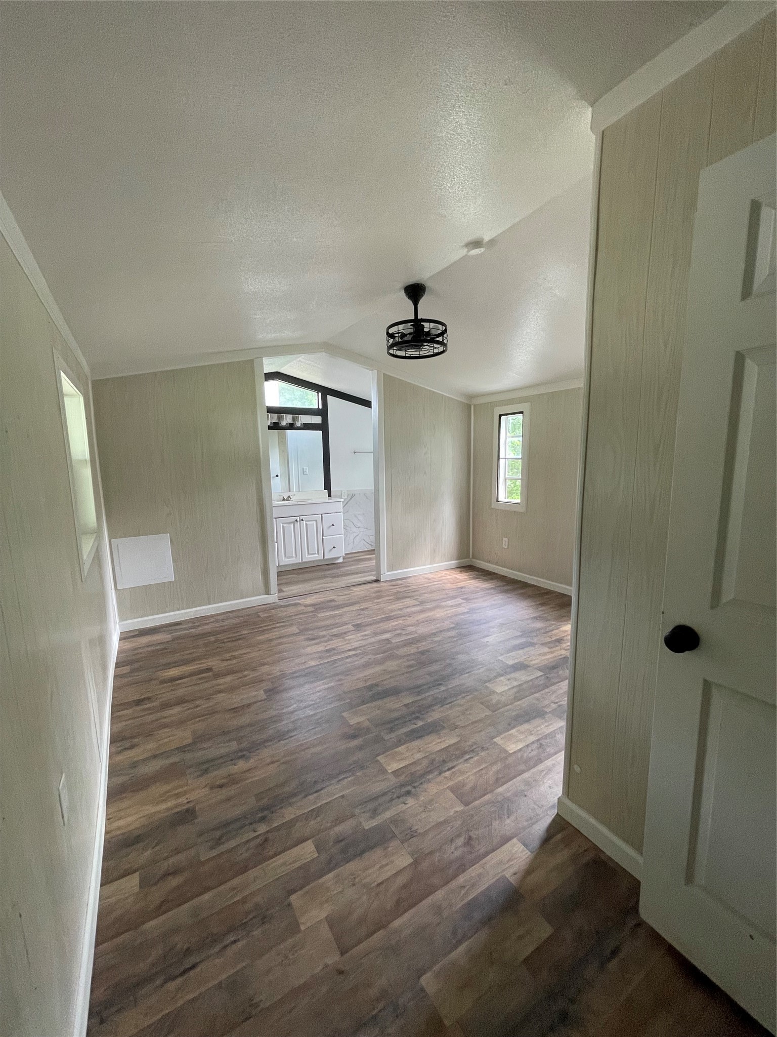 433 Capricorn Drive, Granbury, TX, 76049