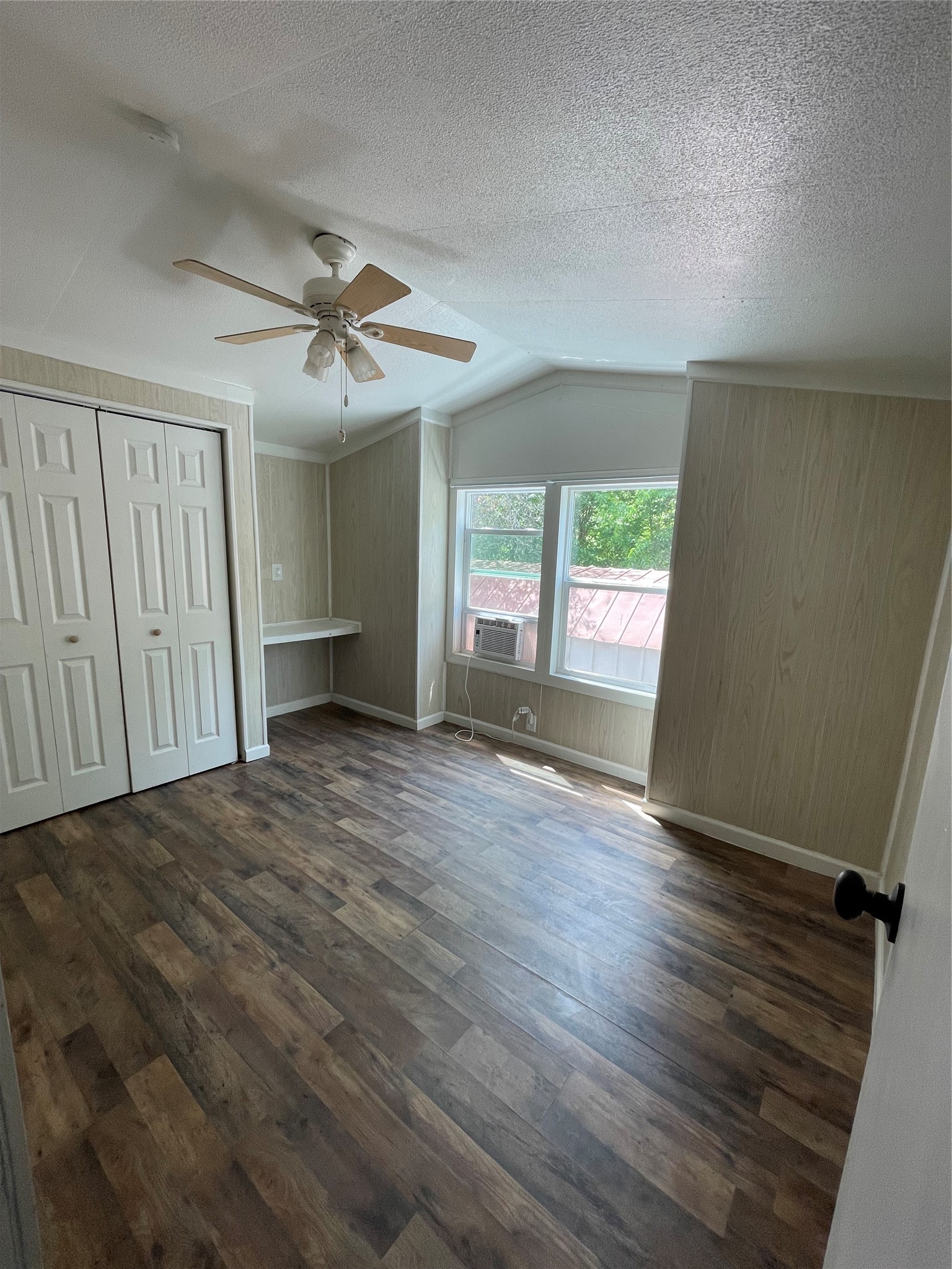 433 Capricorn Drive, Granbury, TX, 76049