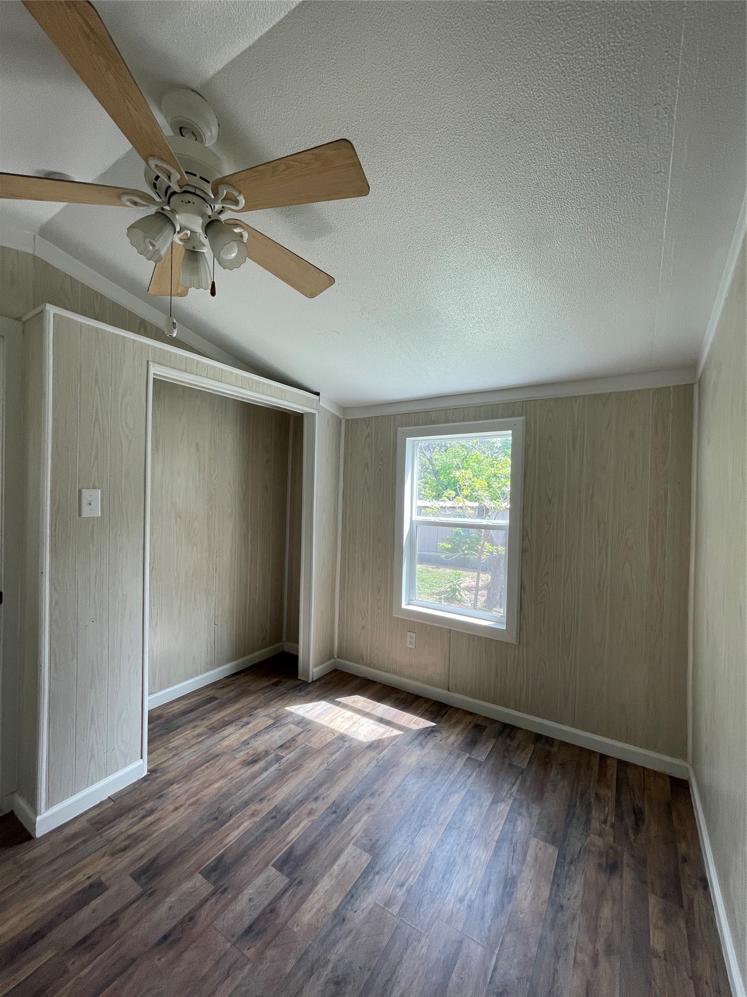 433 Capricorn Drive, Granbury, TX, 76049
