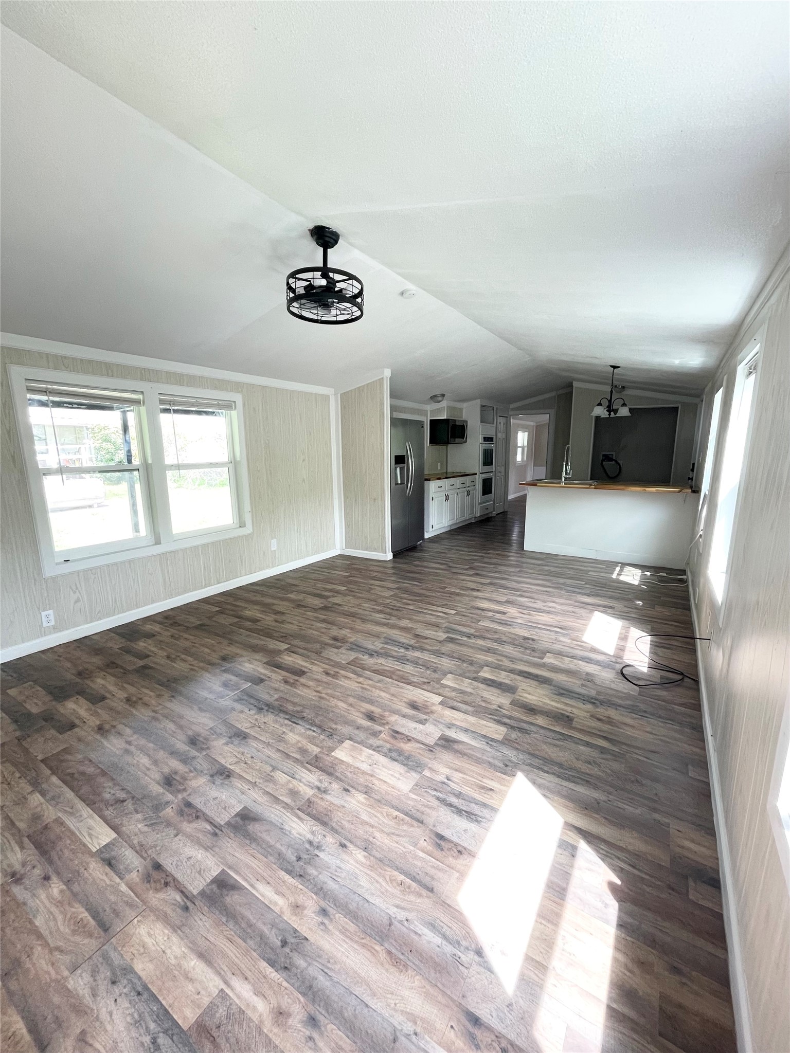 433 Capricorn Drive, Granbury, TX, 76049