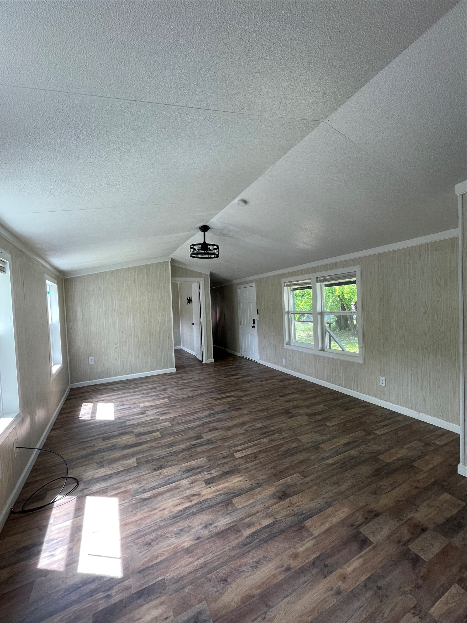 433 Capricorn Drive, Granbury, TX, 76049