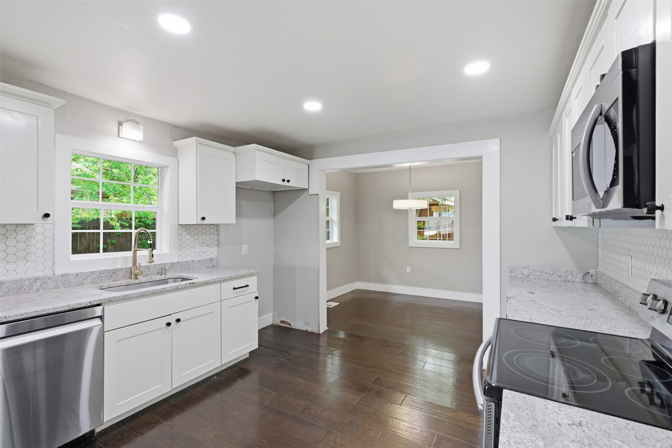 1207 N College Street, Mckinney, TX, 75069