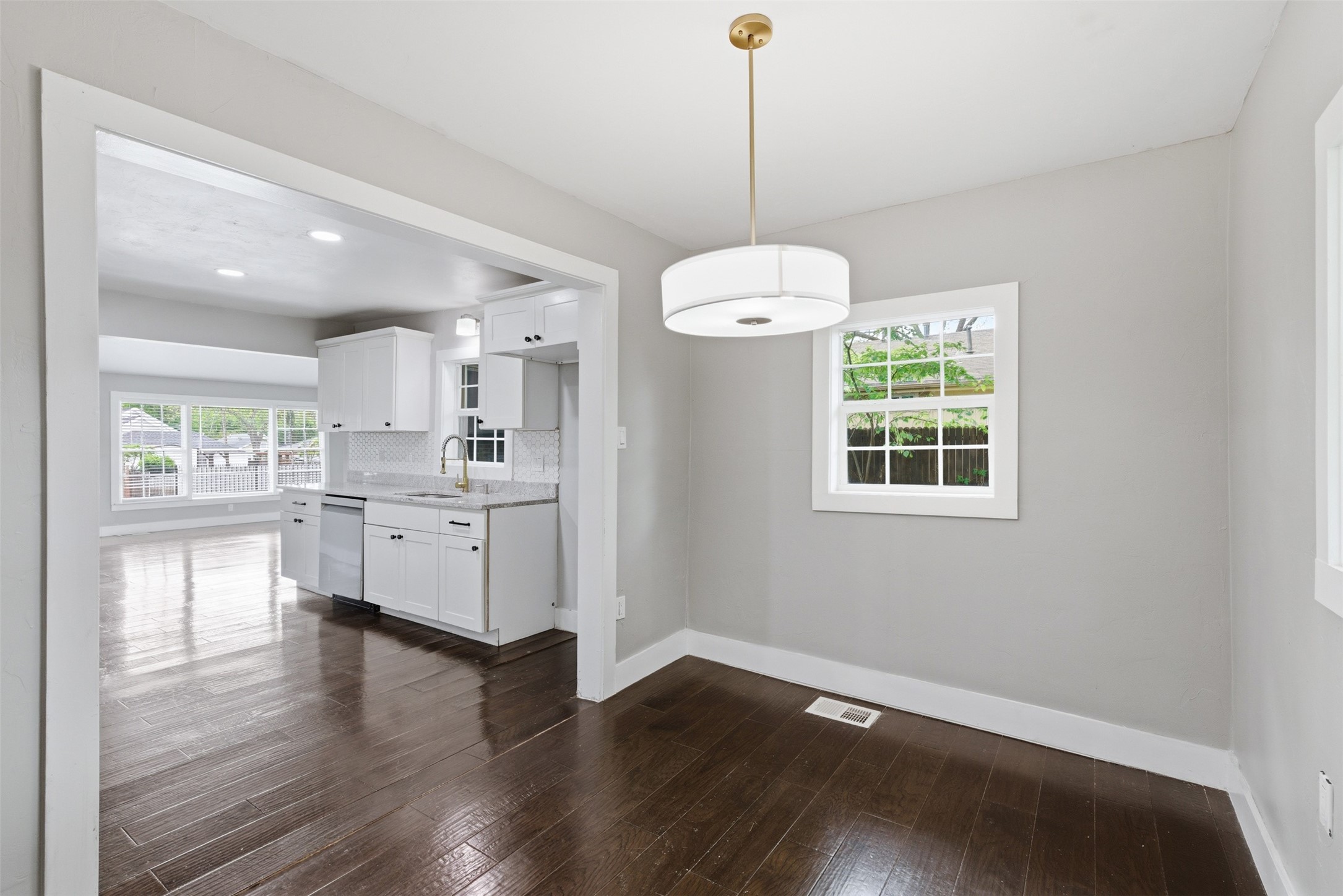 1207 N College Street, Mckinney, TX, 75069