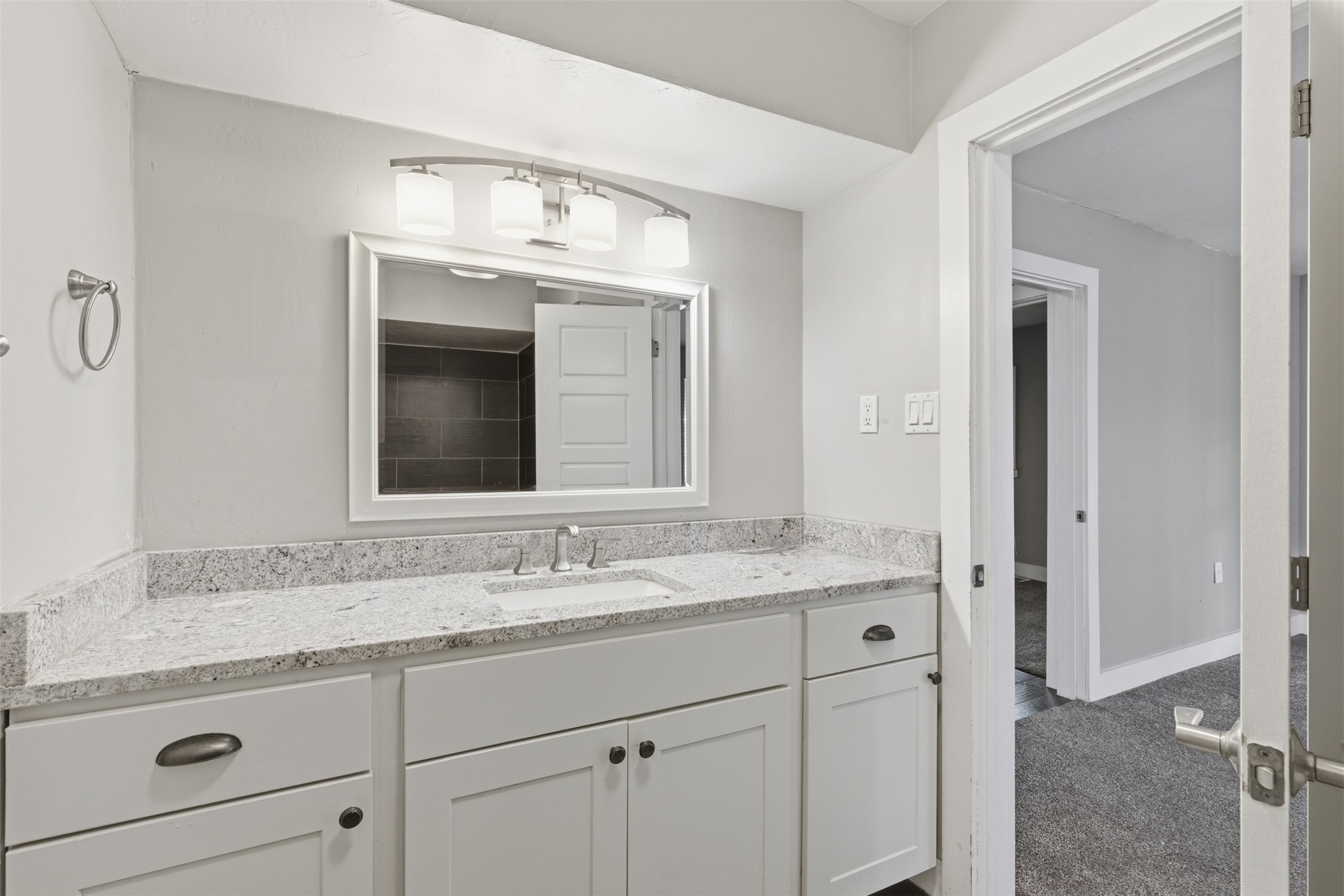 1207 N College Street, Mckinney, TX, 75069