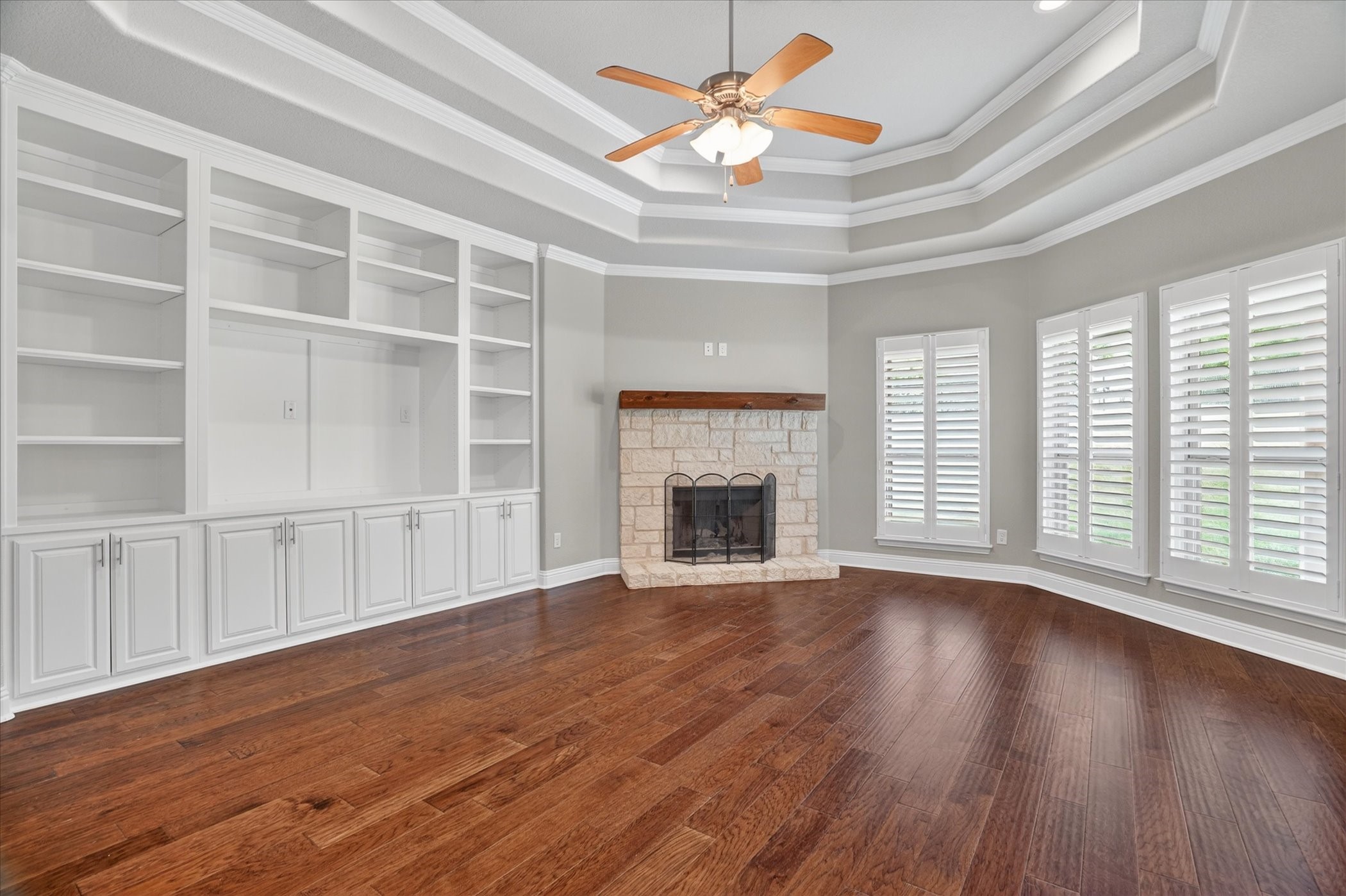 1019 Merriam Court, Weatherford, TX, 76087