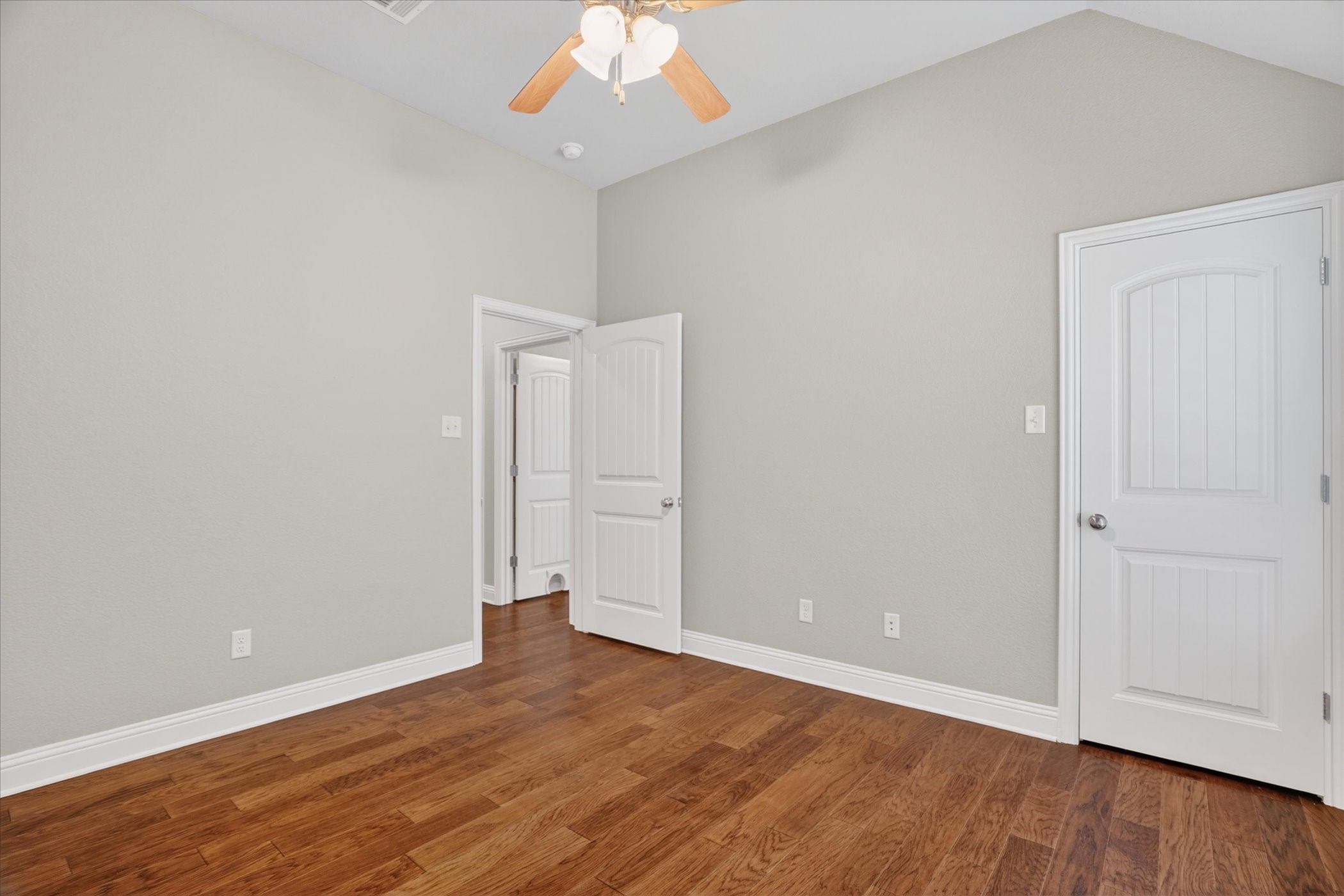 1019 Merriam Court, Weatherford, TX, 76087