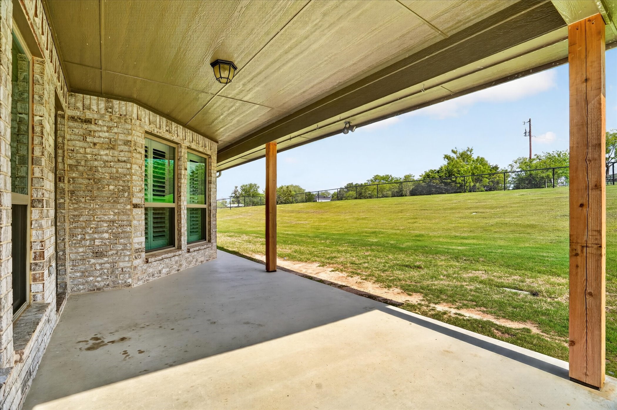 1019 Merriam Court, Weatherford, TX, 76087