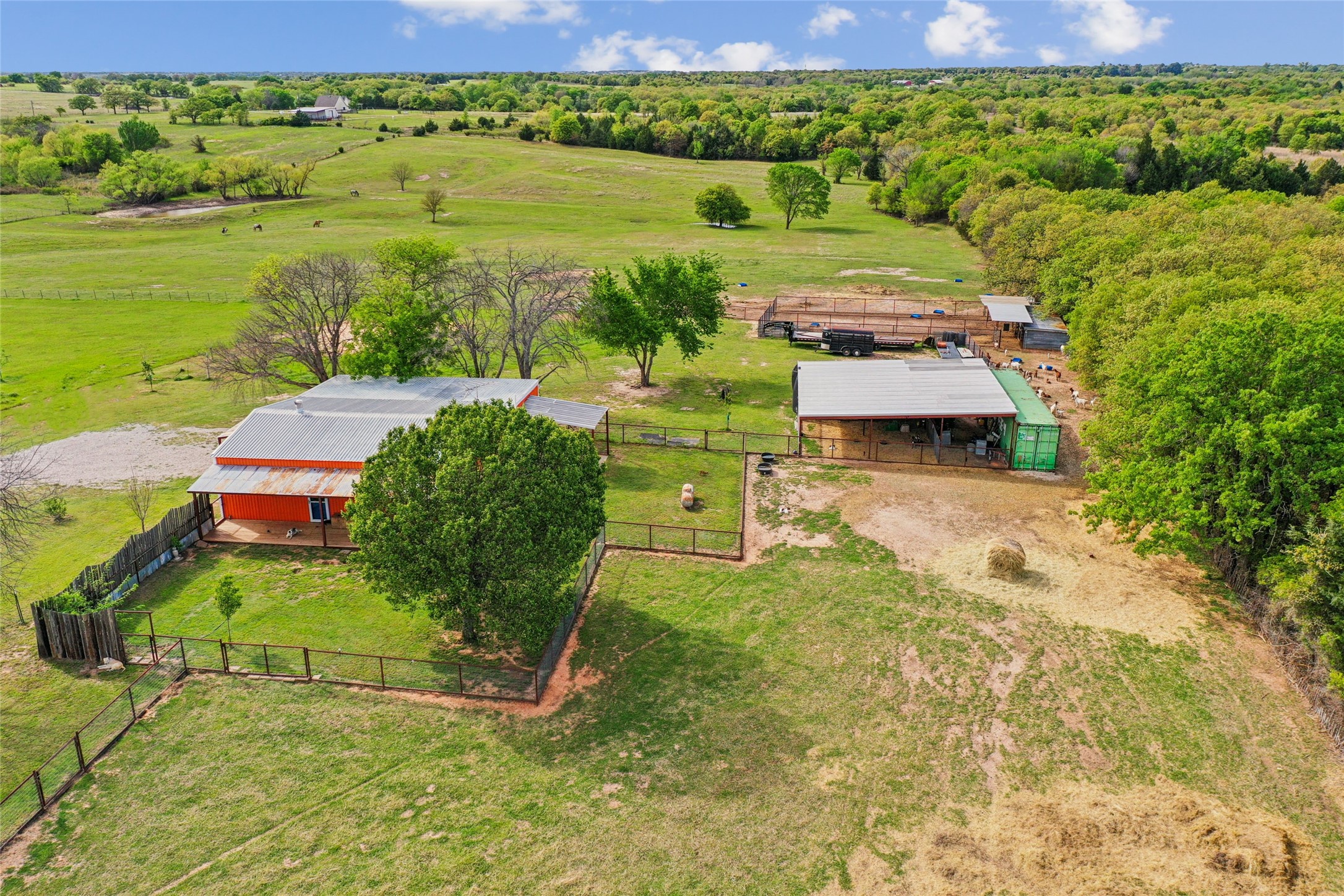 1406 N Johnson Loop, Montague, TX, 76251
