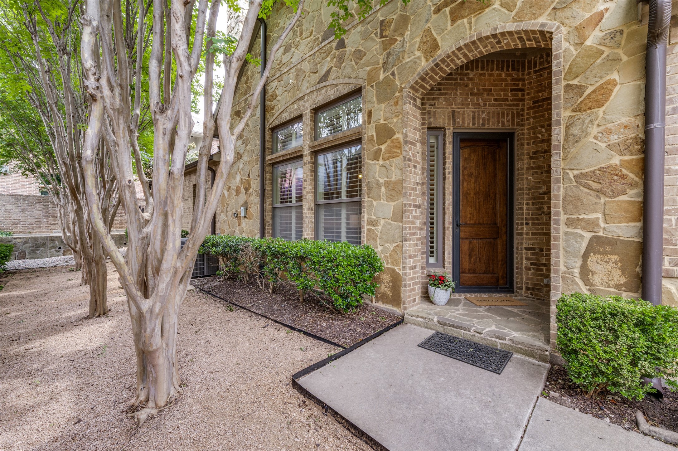 4280 Haskell Drive, Carrollton, TX, 75010